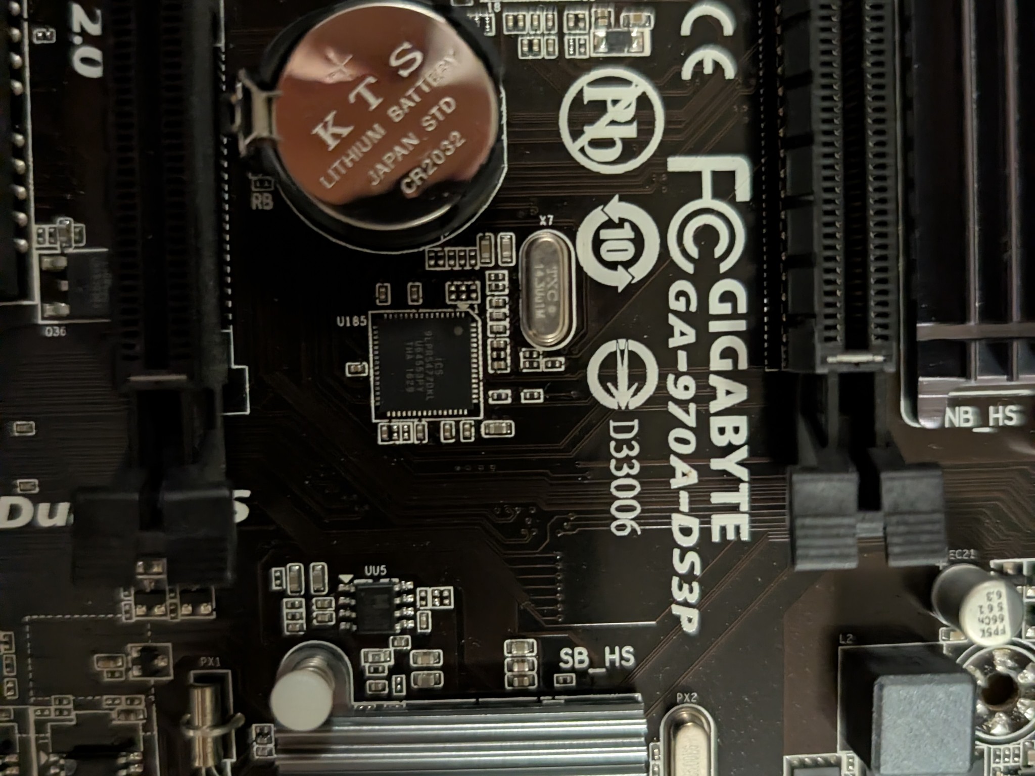 AMD FX 8320E + Gigabyte 970 motherboard + CPU cooler
