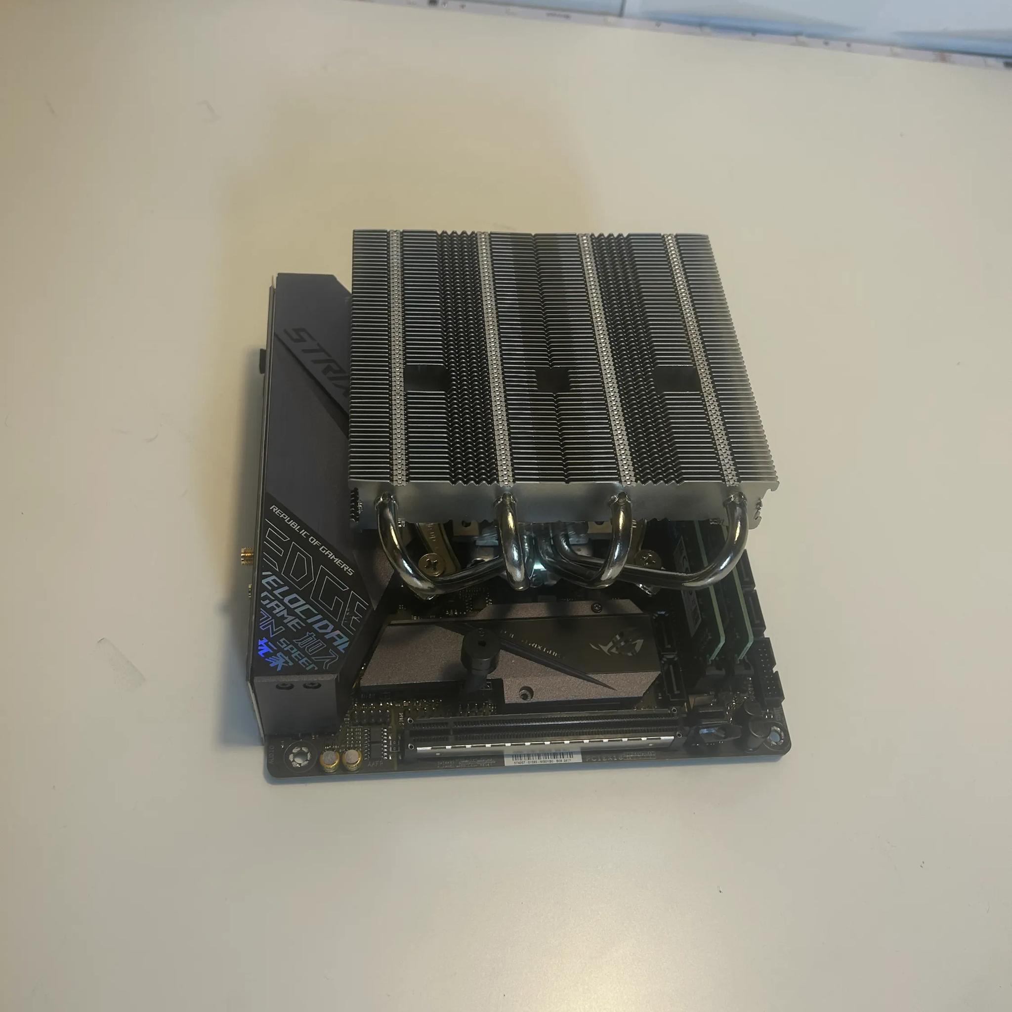 ITX PC Combo - i7 9700K, ROG STRIX Z390-I, 32GB Crucial Ram, Noctua LP Cooler
