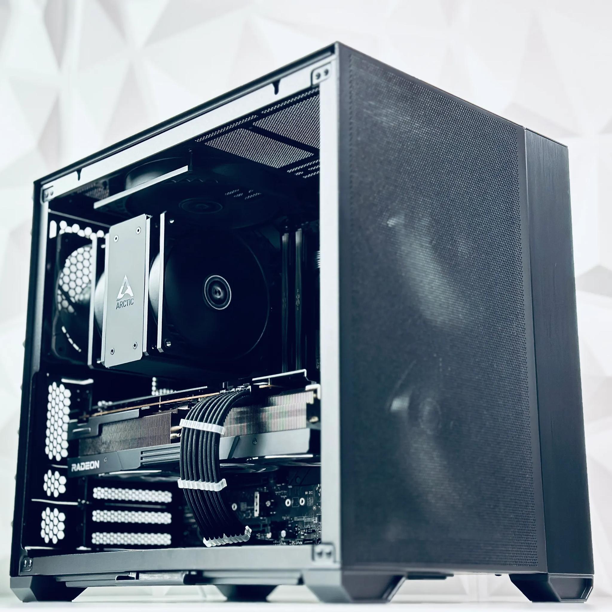 🖤 4K-Pure performance!◼️AMD RX 7900 XT 20GB◼️AMD Ryzen 5 7600X◼️32GB DDR5 RAM◼️1TB NVME