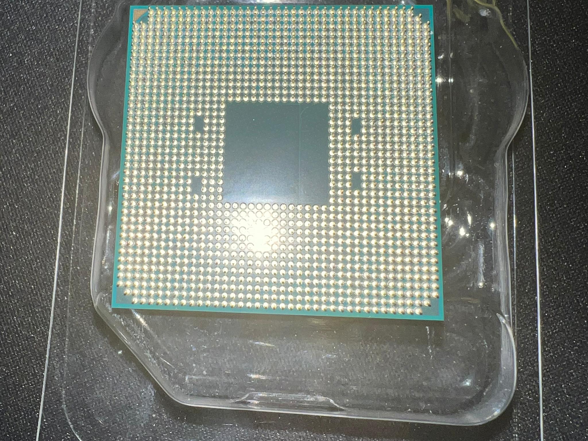 AMD Ryzen 5 5600X 6-core and 12-wire unlocked desktop processor Wraith Stealth Cooler (No paste)