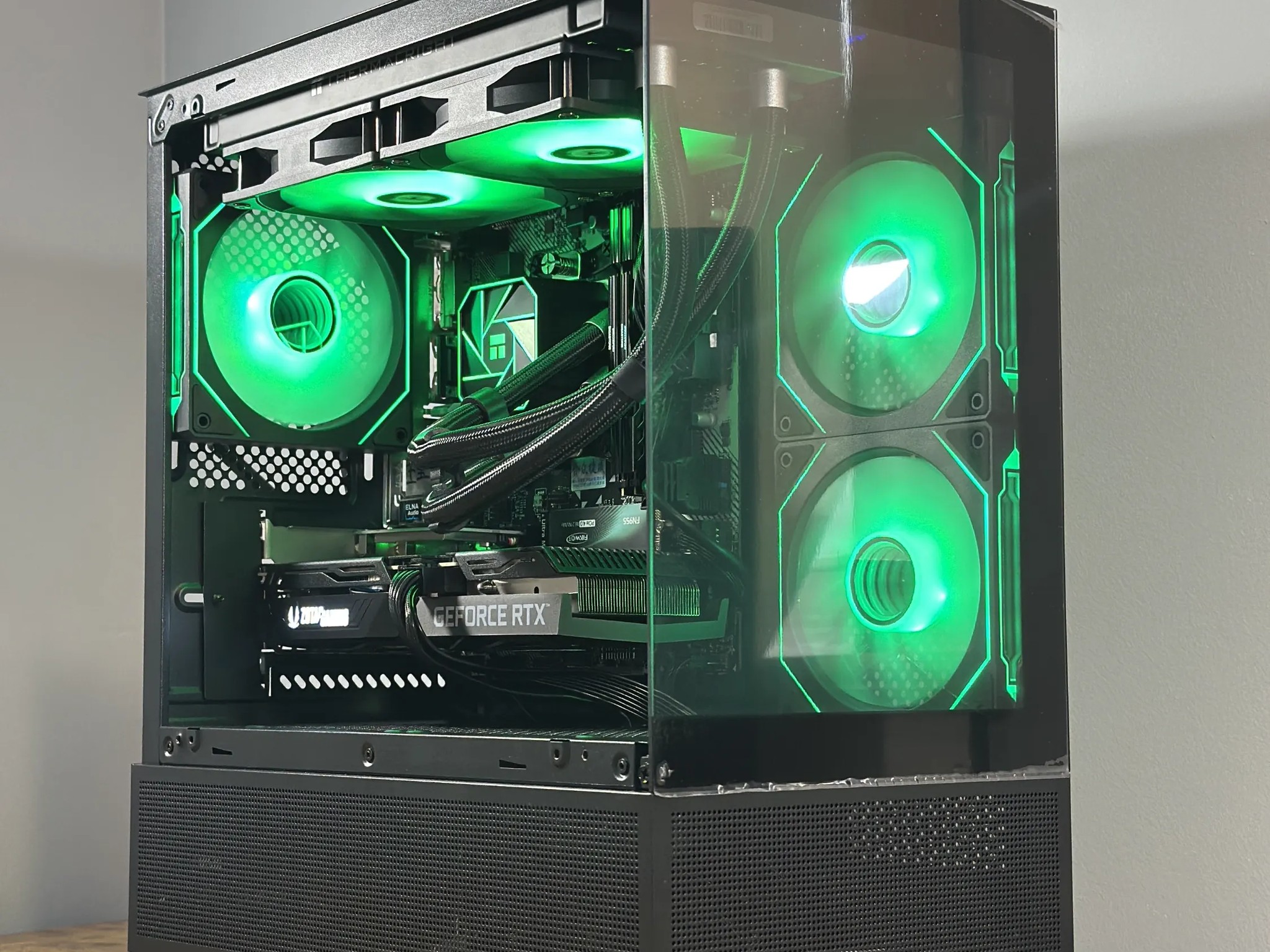 RTX 3060Ti | Ryzen 5 5500 | 32GB DDR4 | 1TB NVME | Windows 11 | WIFI + BT | Custom Gaming PC