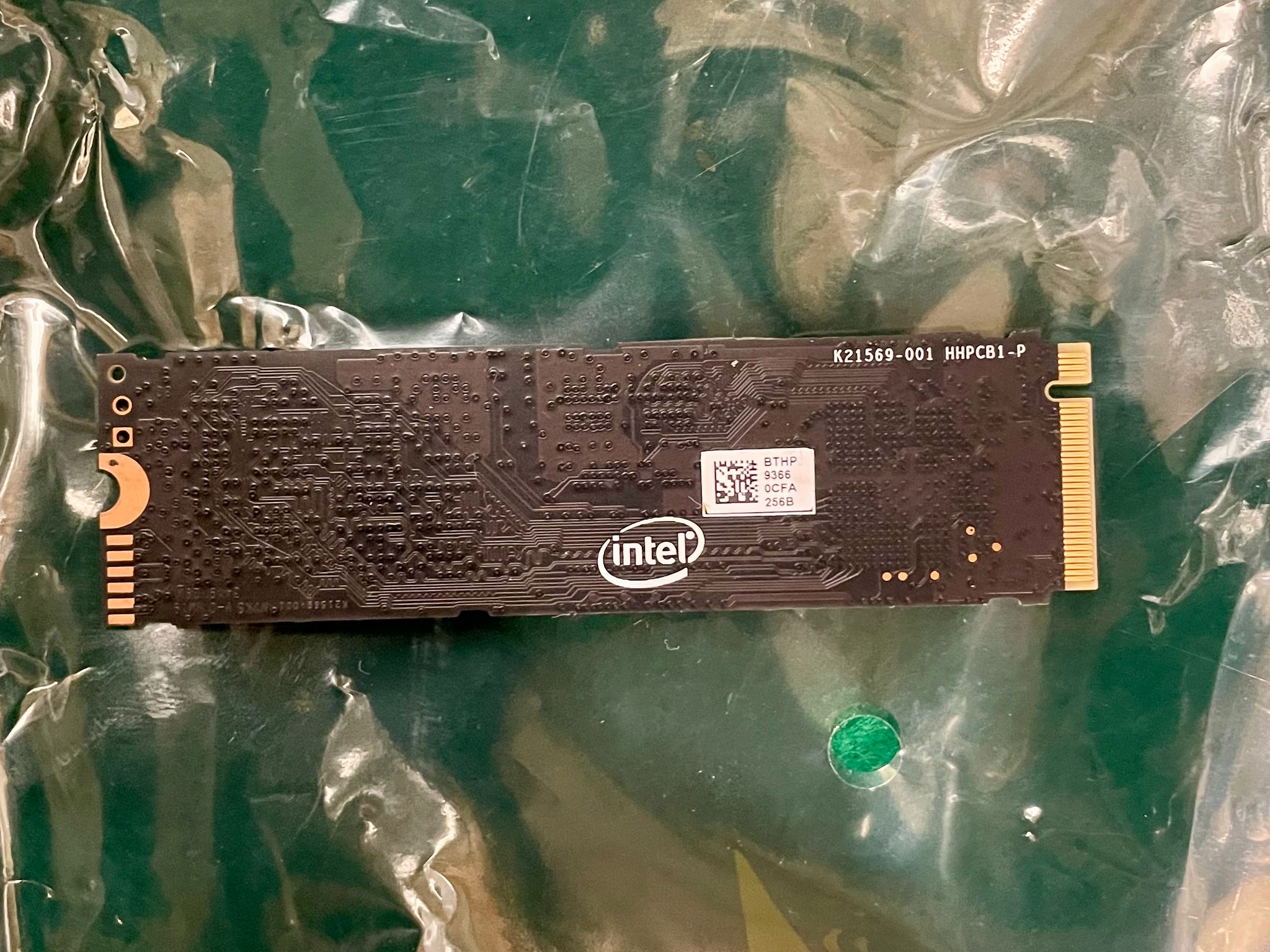 Intel 256GB m.2 2280 NVMe Gen3 x 4