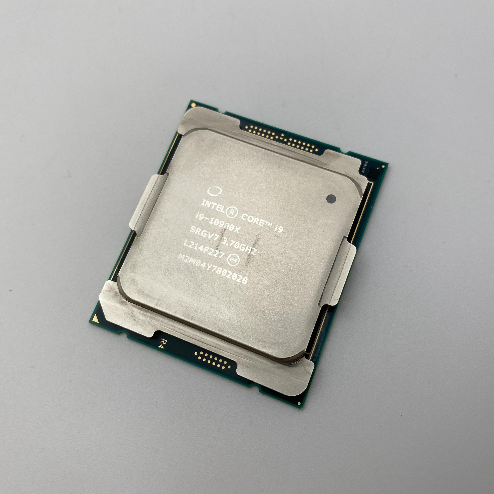 Intel Core i9-10900X X-Series Processor, 3.7 GHz, 10-Core.