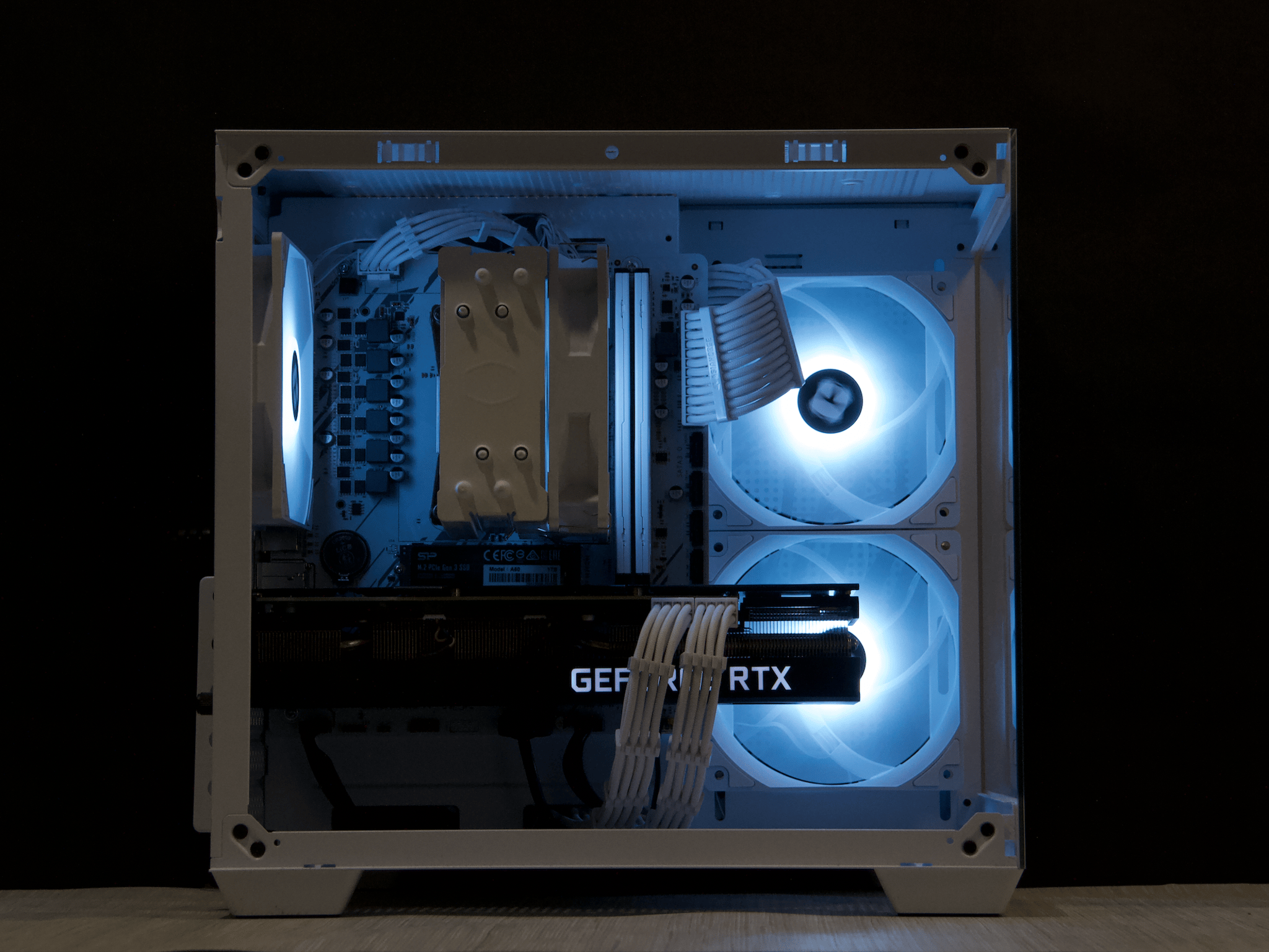 RTX 3080, Ryzen 7 3700X, 32GB DDR4, 1TB NVMe SSD, WiFi - Custom Gaming PC