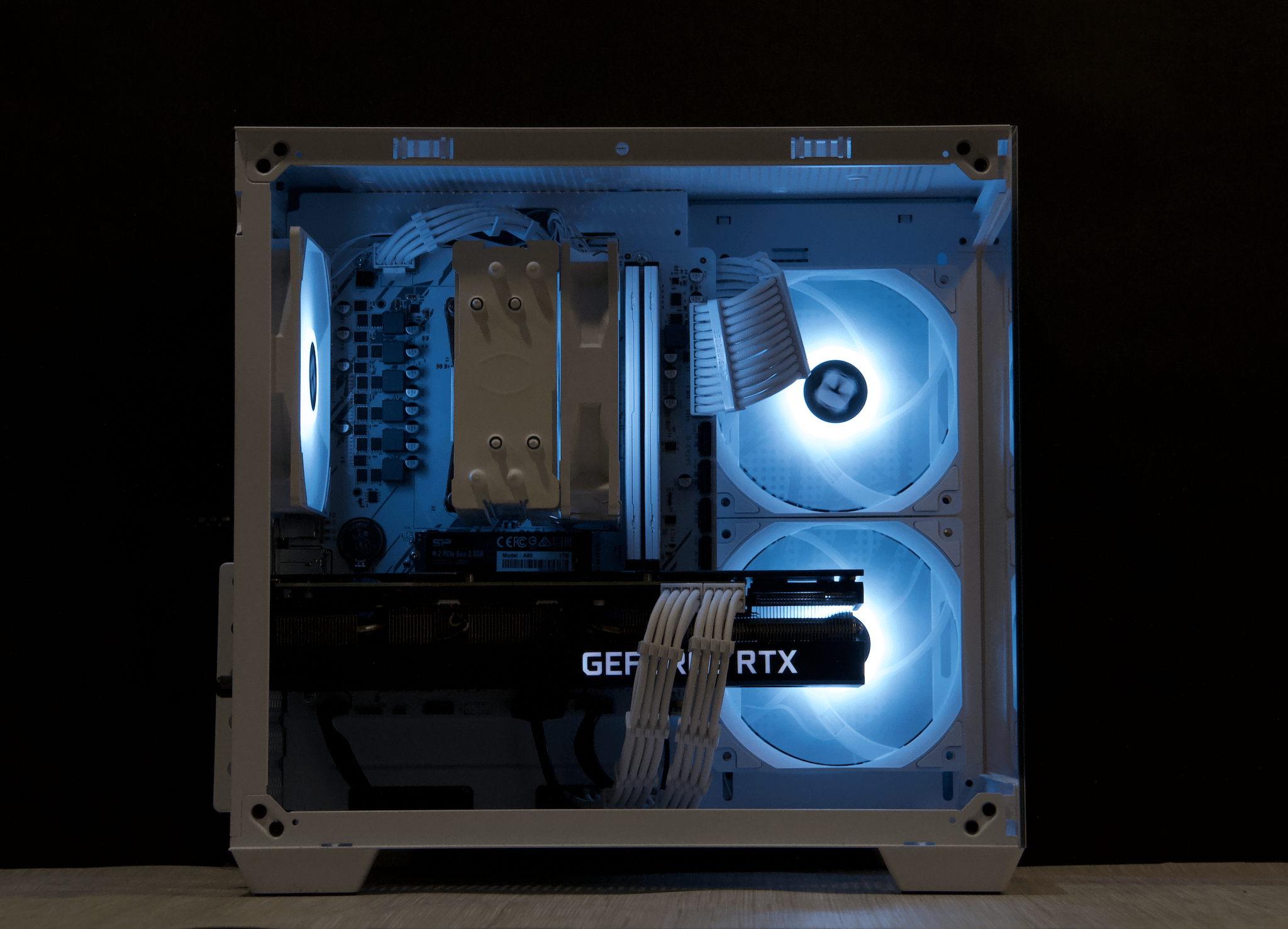 RTX 3080, Ryzen 7 3700X, 32GB DDR4, 1TB NVMe SSD, WiFi - Custom Gaming PC