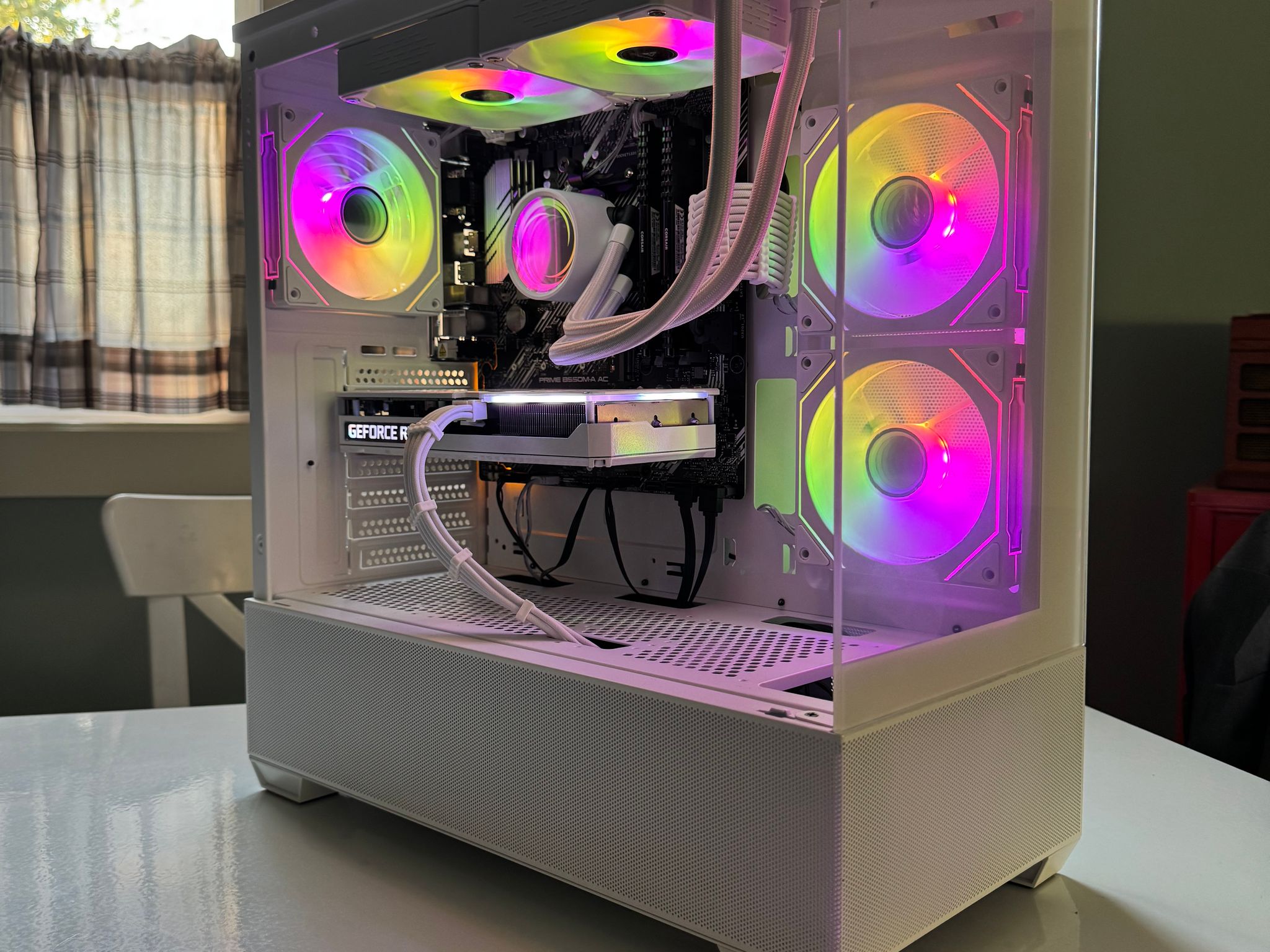 FrostByte | Custom Gaming PC | 3060 TI - R5 5500 - 16GB Ram - 1 TB SSD