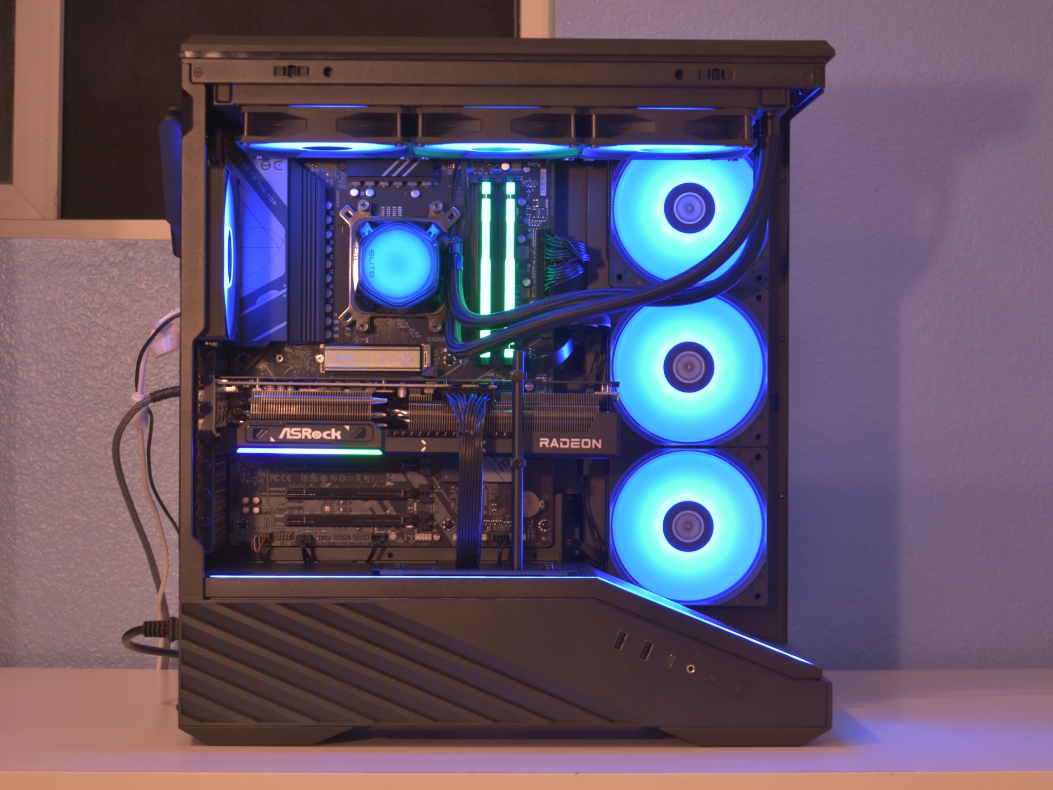 🚀Performance Gamer🚀 Ryzen 5 9600X | AMD RX 9070XT 16GB | 64GB 6000mhz DDR5 | 2TB nVME SSD | Wifi