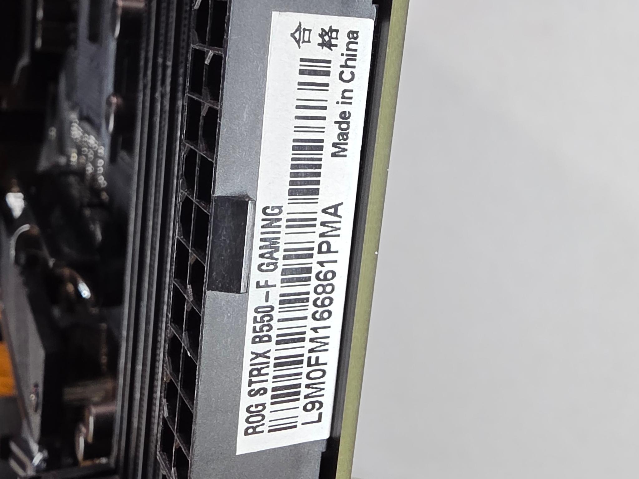 ASUS ROG STRIX B550-F GAMING - Image 3