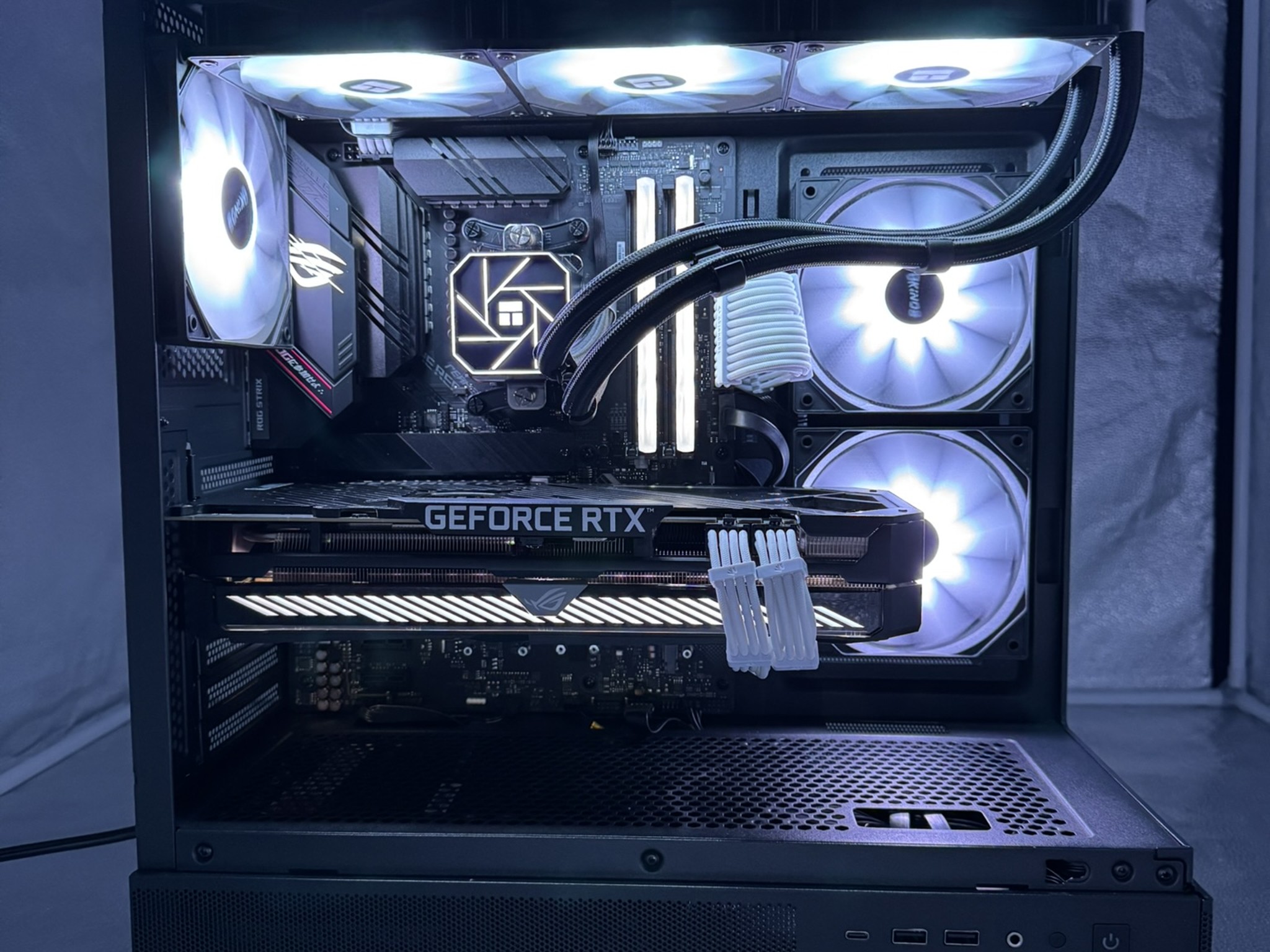 ROG STRIX RTX 3070 | Ryzen 5600x | 32GB 3600MHz | Gaming PC | WIFI
