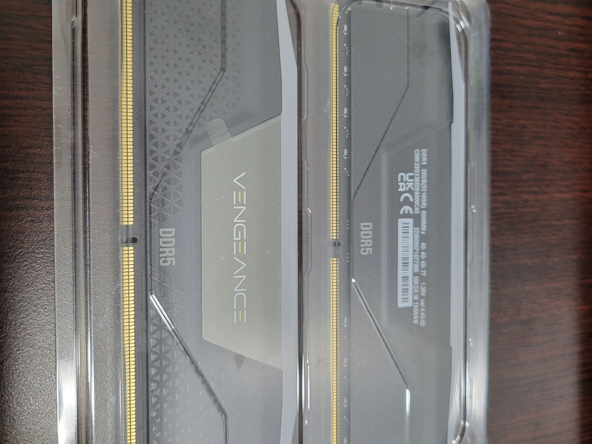 Corsair Vengeance ddr5 32 gb kit 16GB x2 6000 mhz led
