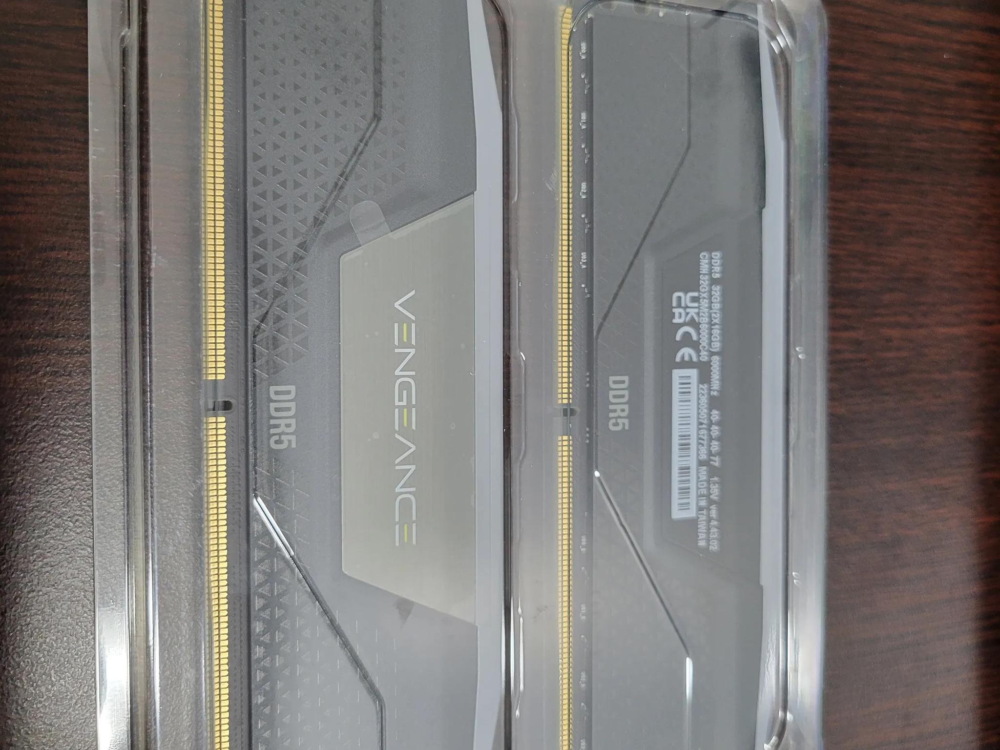 Corsair Vengeance ddr5 32 gb kit 16GB x2 6000 mhz led