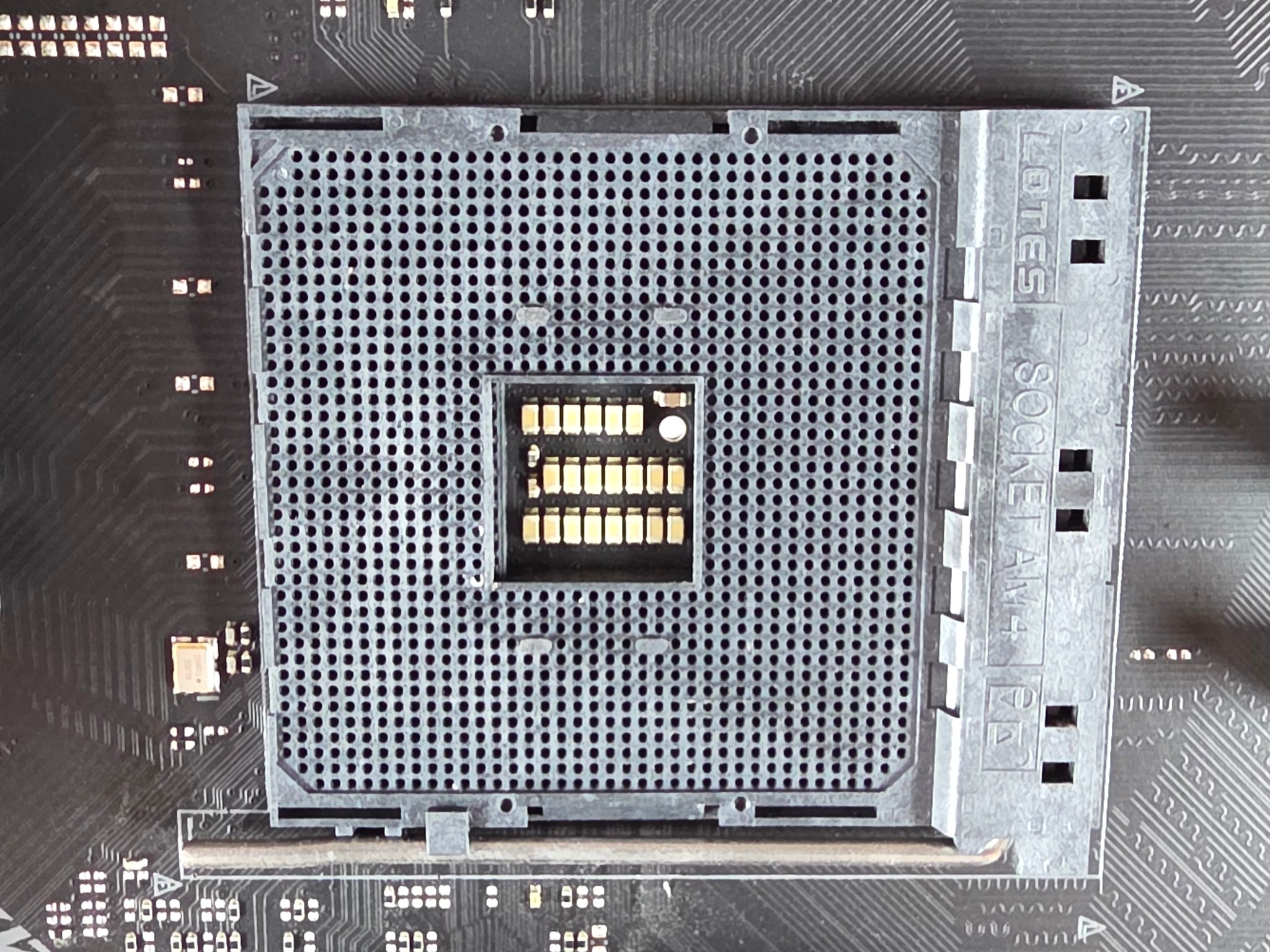 ASUS ROG STRIX B550-F GAMING