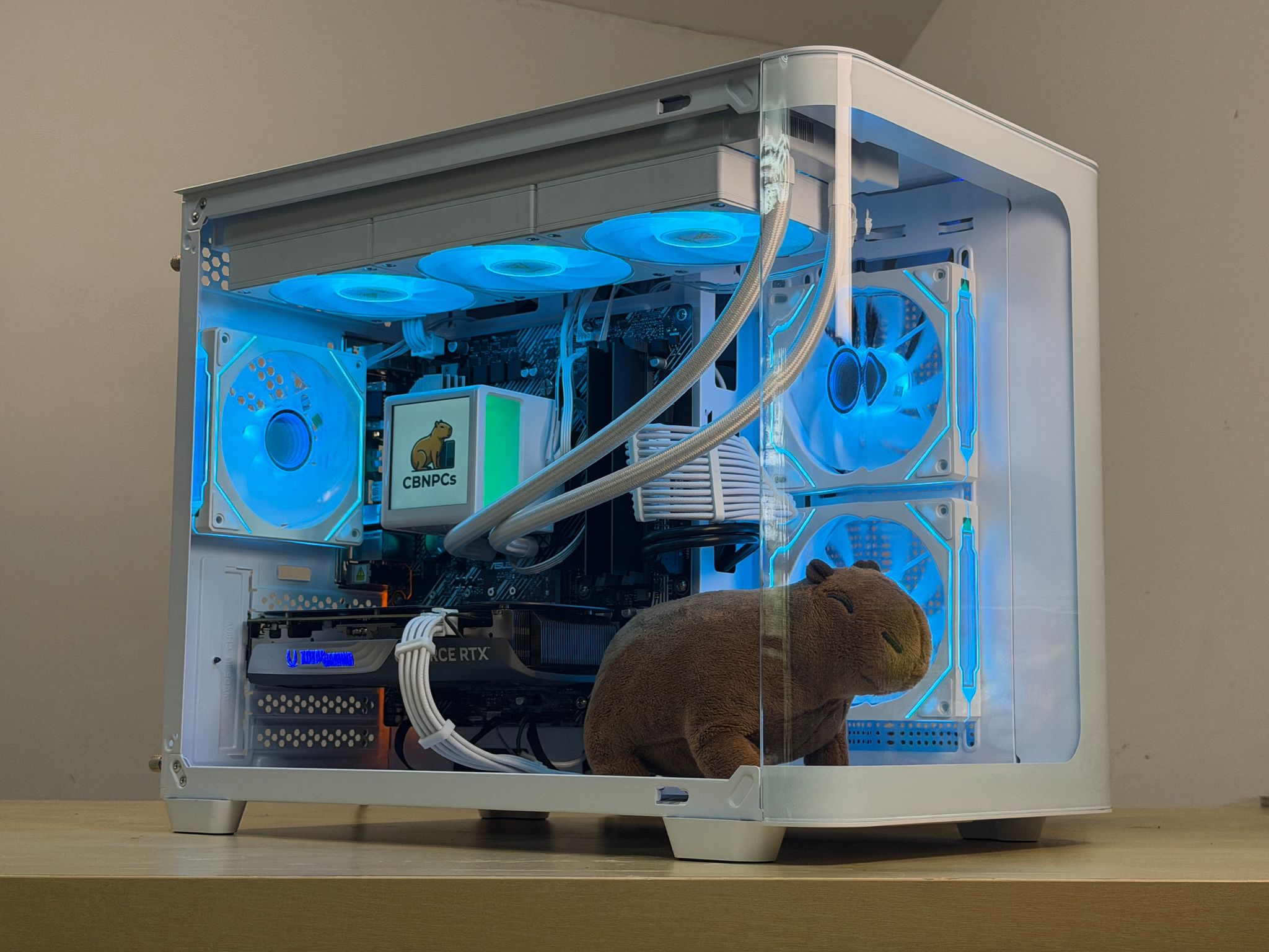 🧊💎 1440p White Gaming PC -  Ryzen 7 5700x / RTX 4070  / 1TB NVME SSD / 32GB Ram / Wifi + Bluetooth