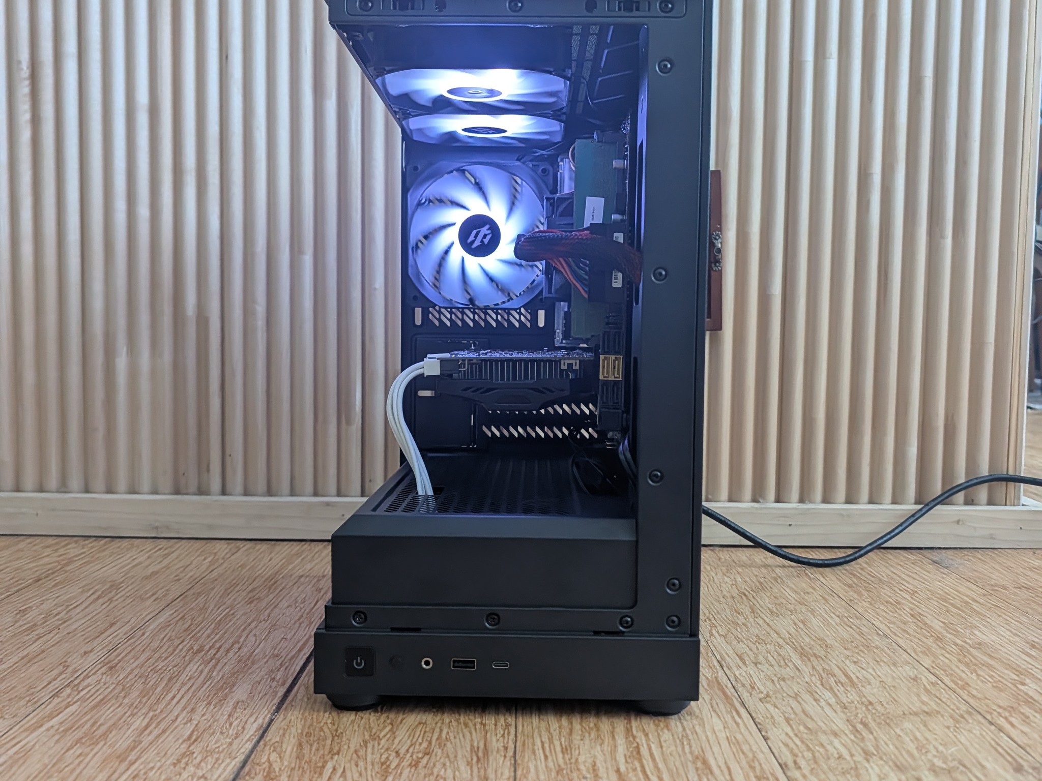 Custom Gaming PC | GTX 1060 | I5 7400 | 16GB DDR4 | 500GB SSD |