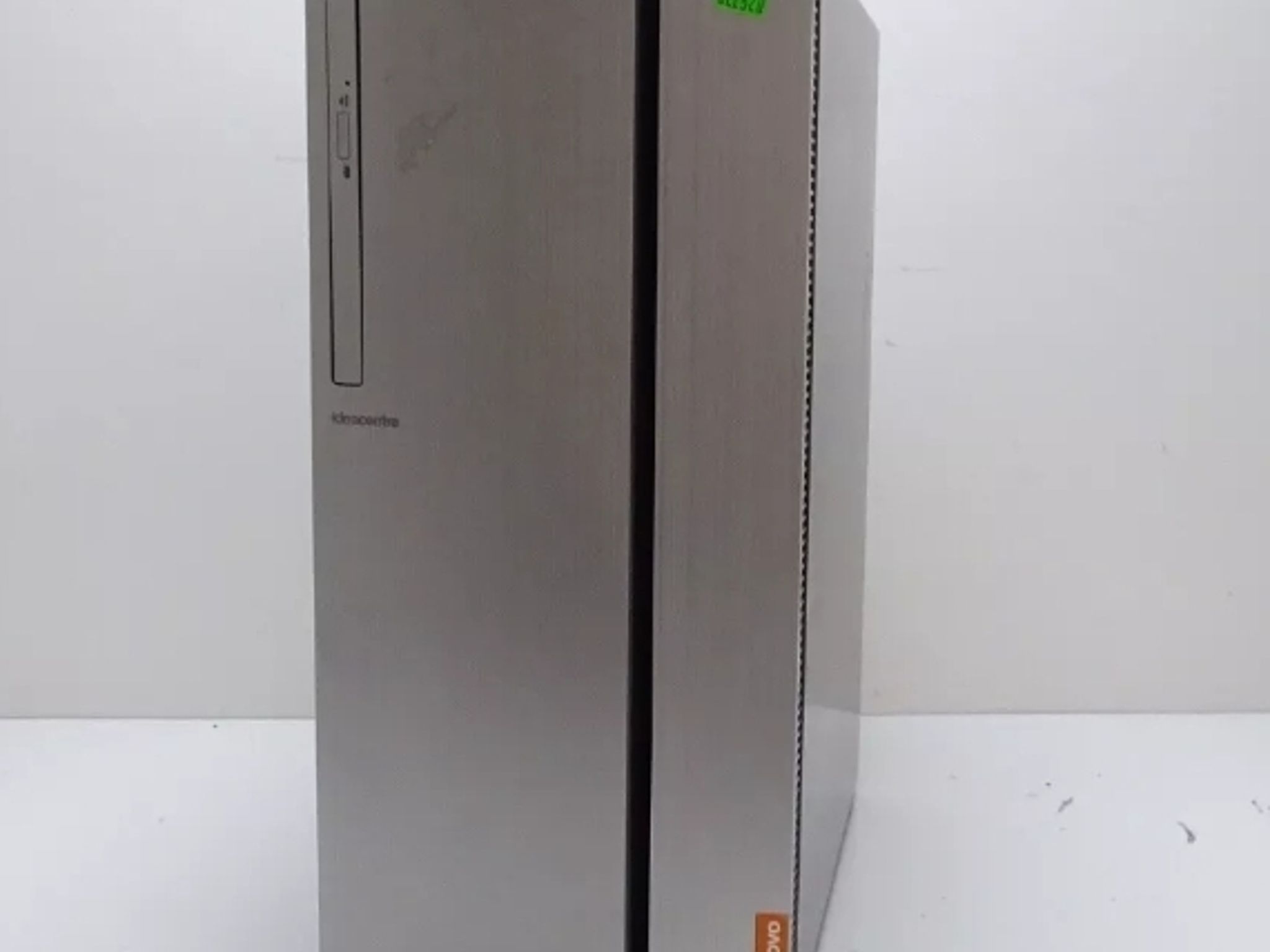 Lenovo IdeaCentre 720 | AMD Ryzen 7 1700 | 32GB RAM | 256GB SSD | RX 560D