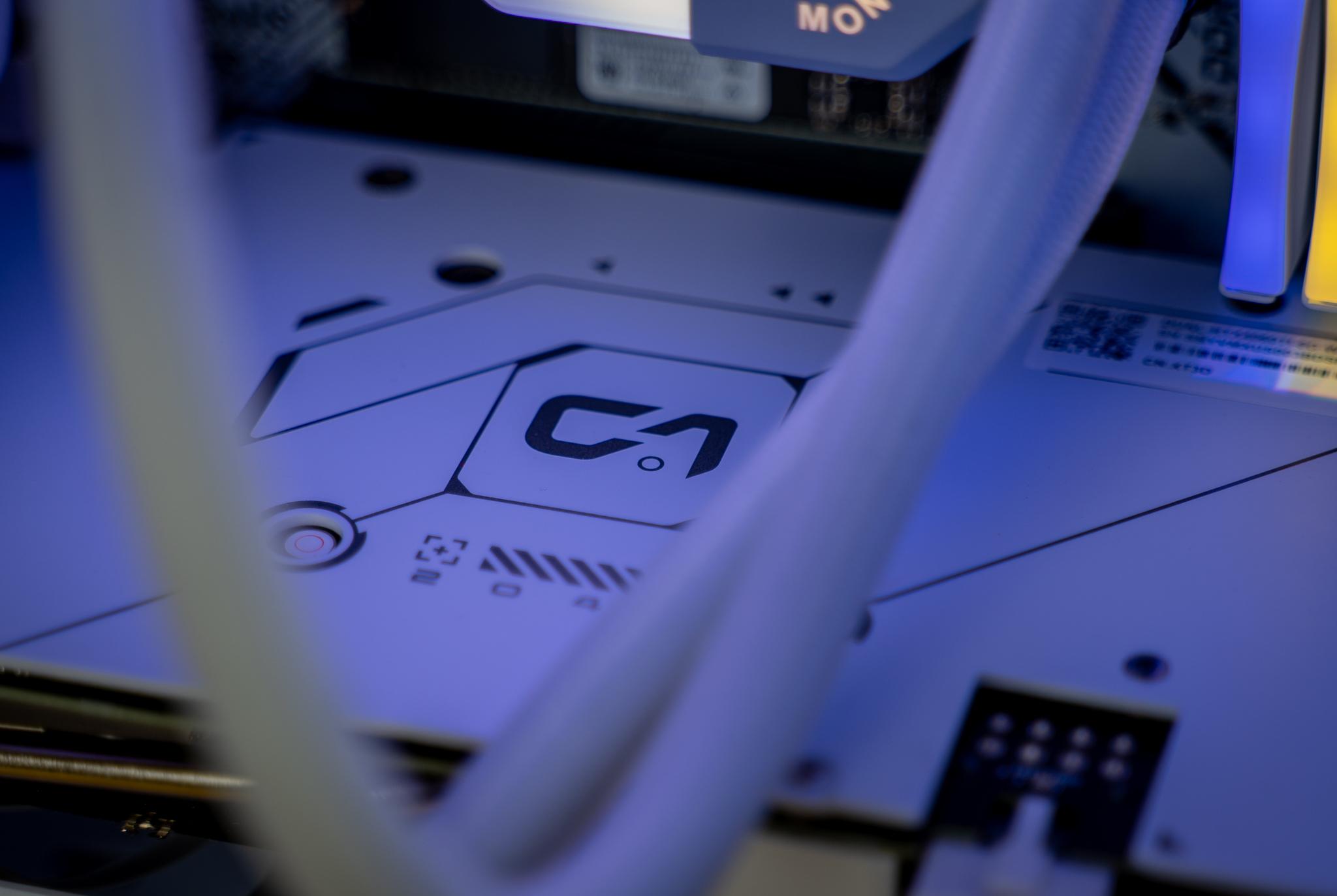 “Dexpersona” RTX 4060 Ti i5 14500 32GB DDR5 Windows 11 1TB 4K Powerhouse Gaming PC