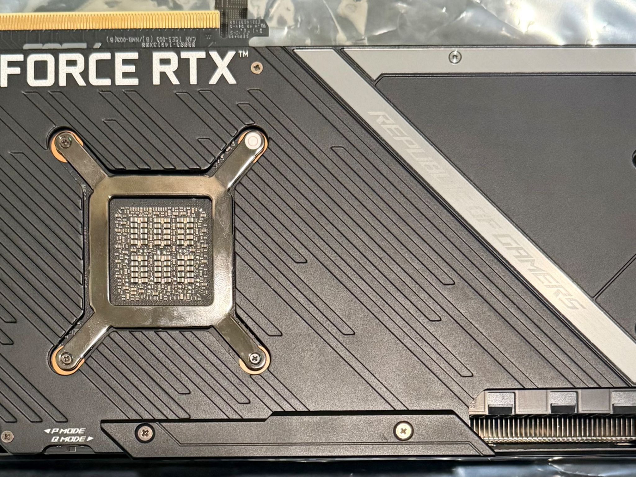 ASUS ROG STRIX NVIDIA GeForce RTX 3090- PCIe 4.0, 24GB GDDR6X, HDMI 2.1, DisplayPort 1.4a, 2.9-Slot