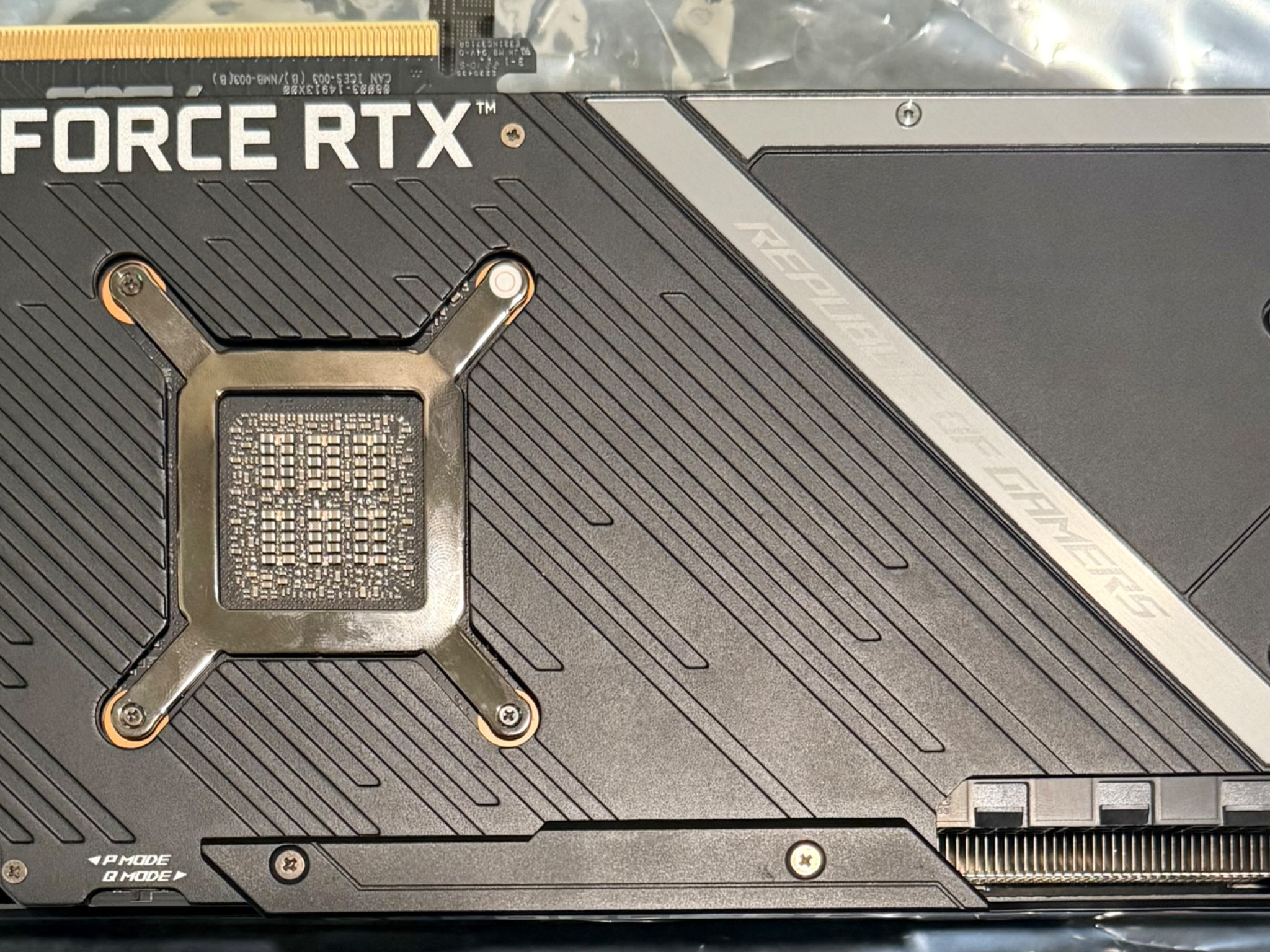 ASUS ROG STRIX NVIDIA GeForce RTX 3090- PCIe 4.0, 24GB GDDR6X, HDMI 2.1, DisplayPort 1.4a, 2.9-Slot