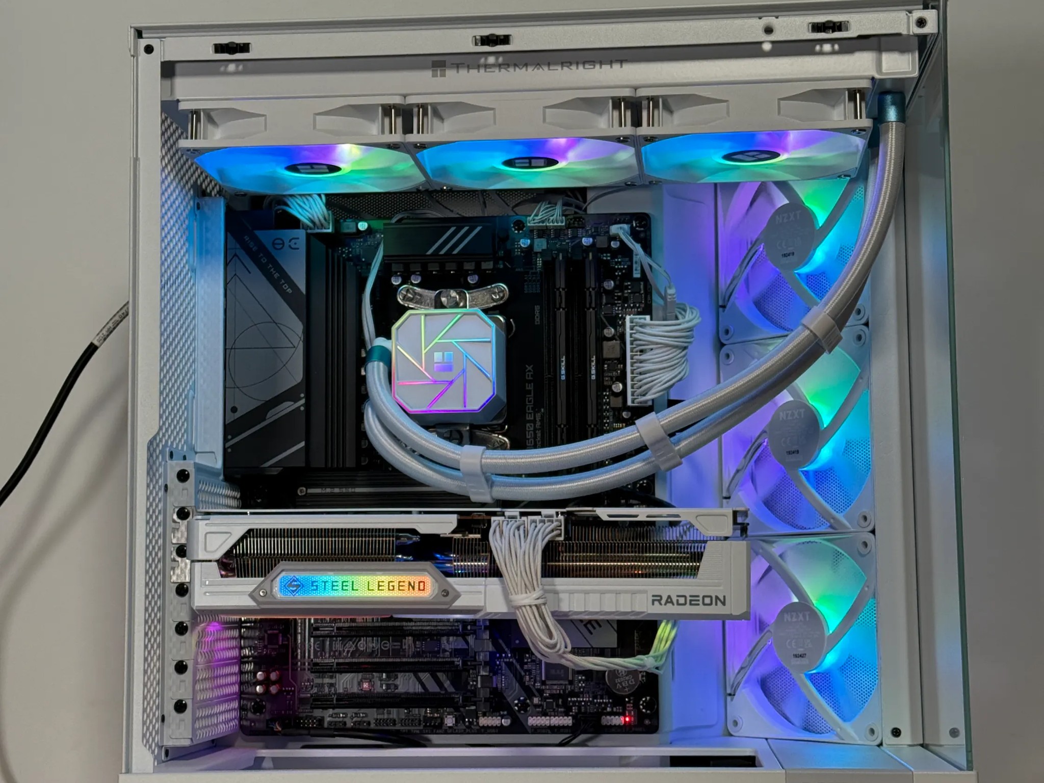 RX 9070XT STEEL LEGEND Ryzen 7 7800x3d Gaming PC