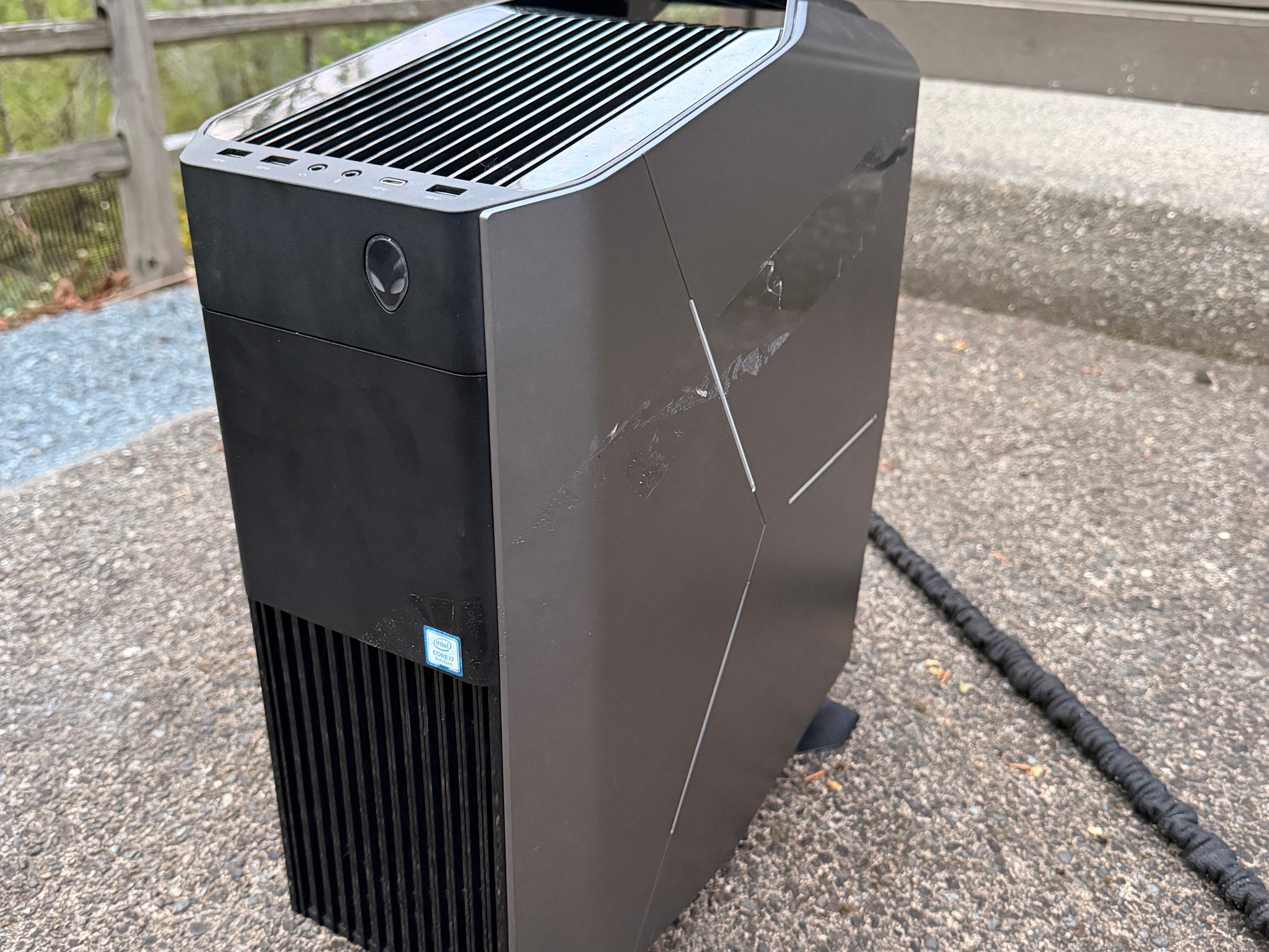 Gaming PC – GTX 1080 / i7-8700K / 16GB RAM / 3TB Storage | Fortnite, Warzone, GTA V |
