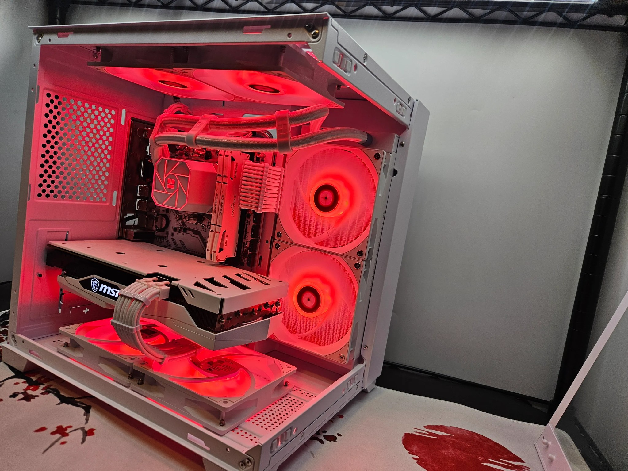 Liquid cooled Arctic Rig Ryzen 5 / 32GB DDR4/  2TB SSD / RTX 3060 12GB