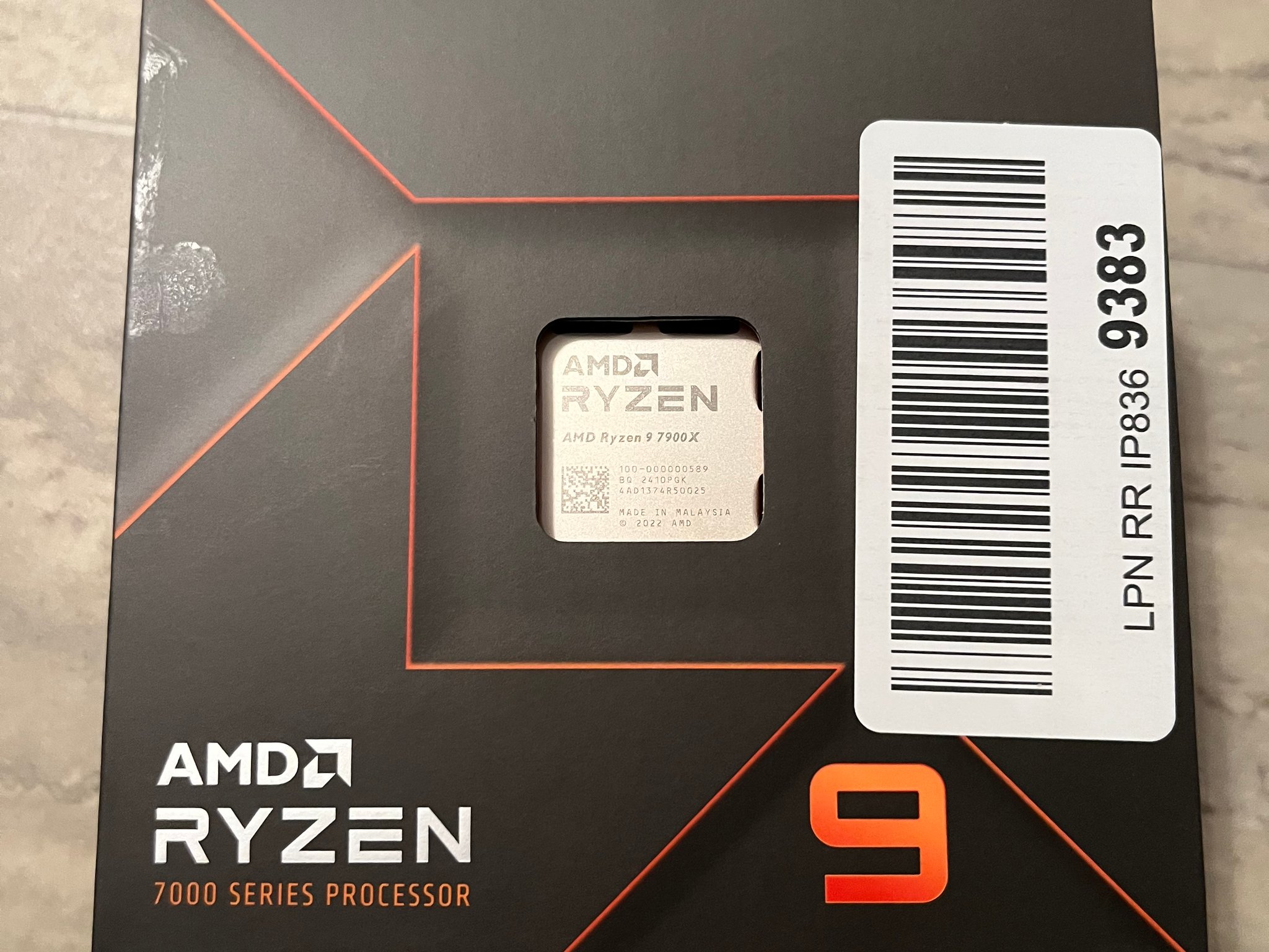 AMD Ryzen 9 7900X
