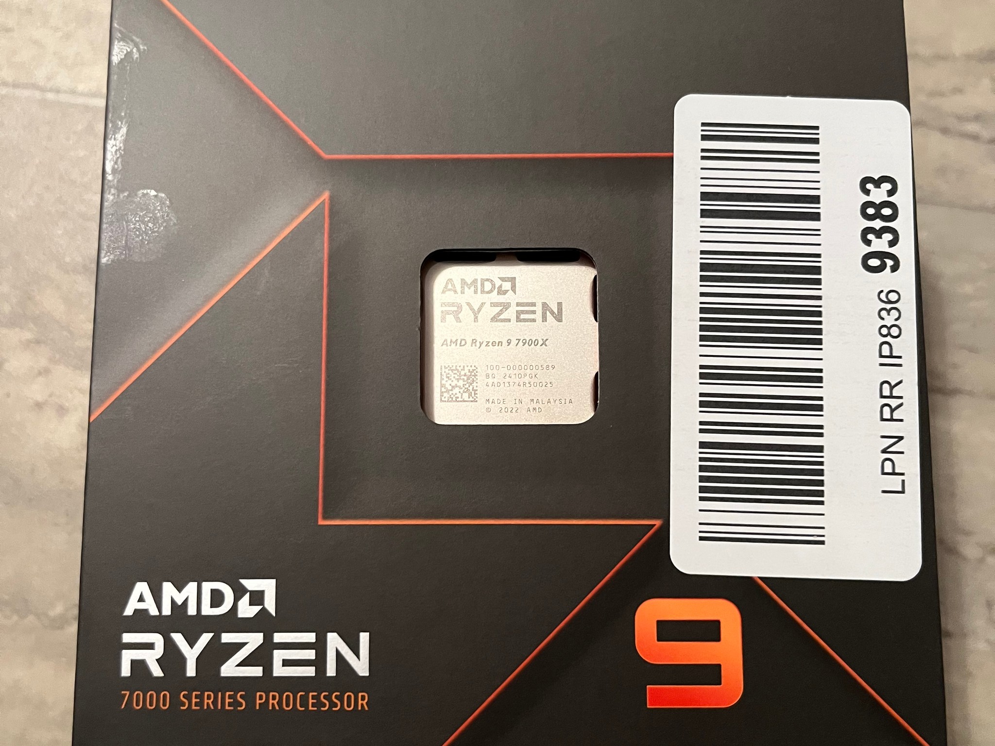 AMD Ryzen 9 7900X