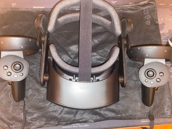 HP Reverb G2 (Refurbished) Everything Included! Cables in-box