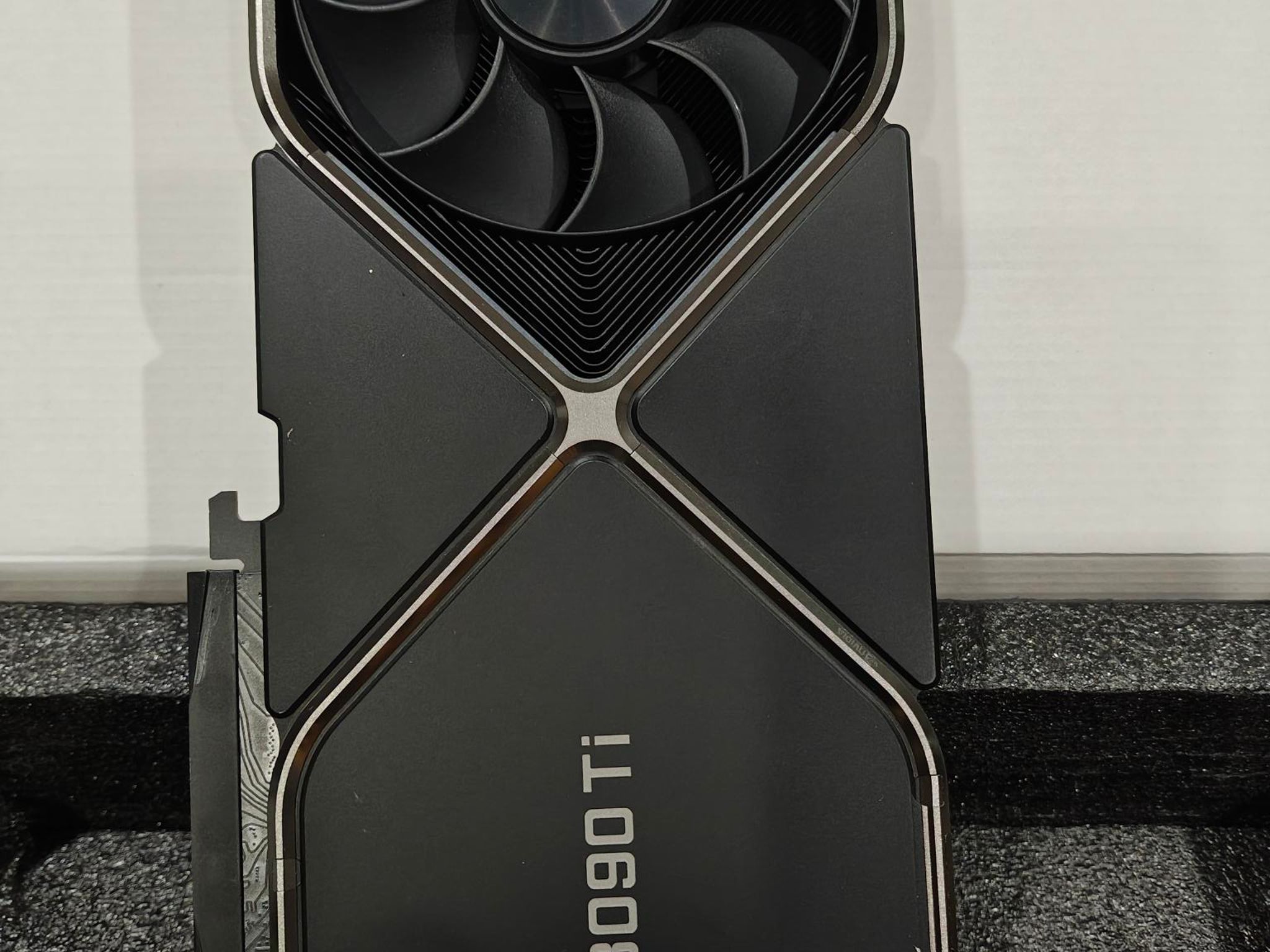 NVIDIA GeForce RTX 3090 Ti Founders Edition