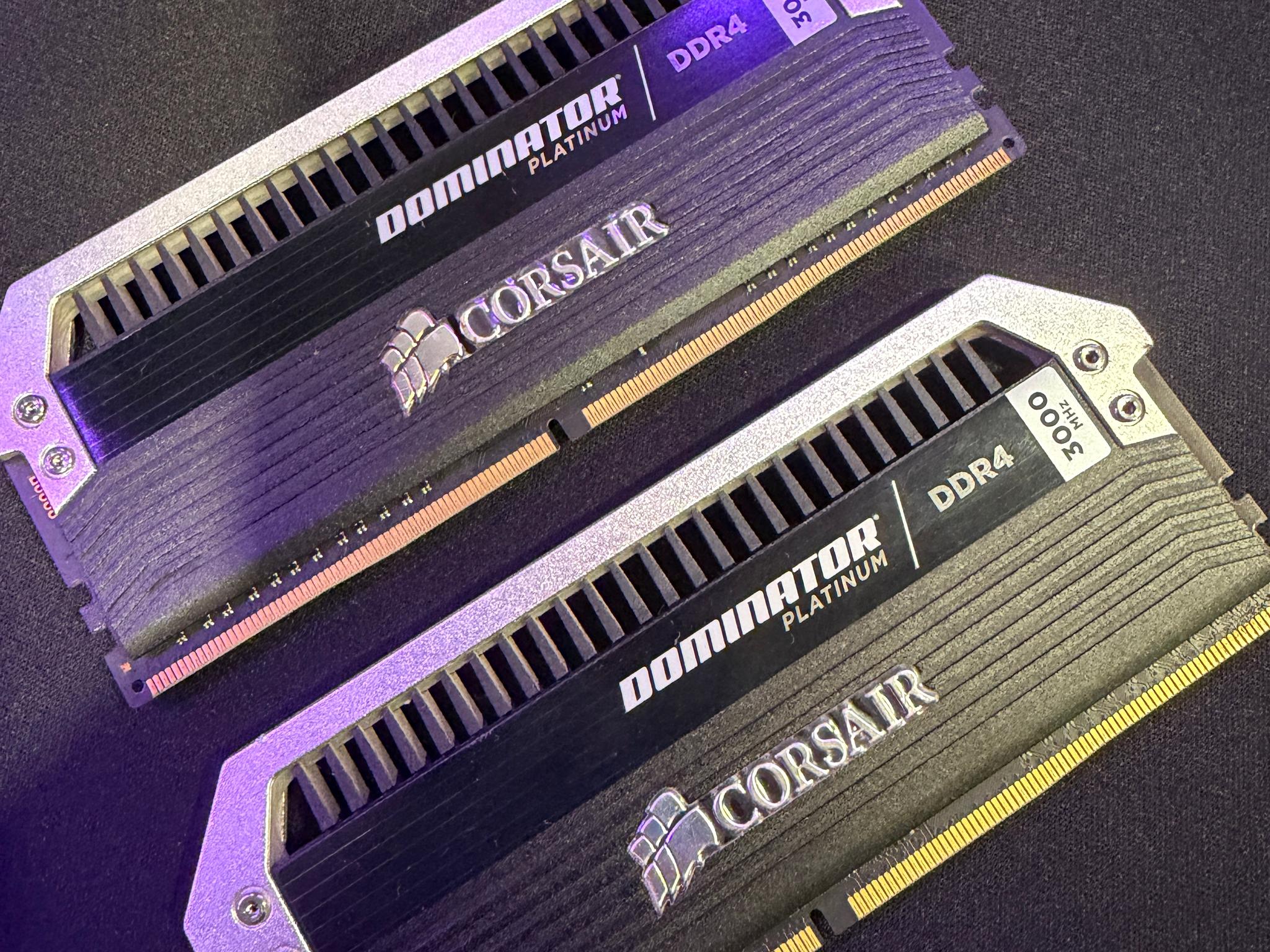 Corsair Dominator 16Gb (2x8Gb) 3000mhz