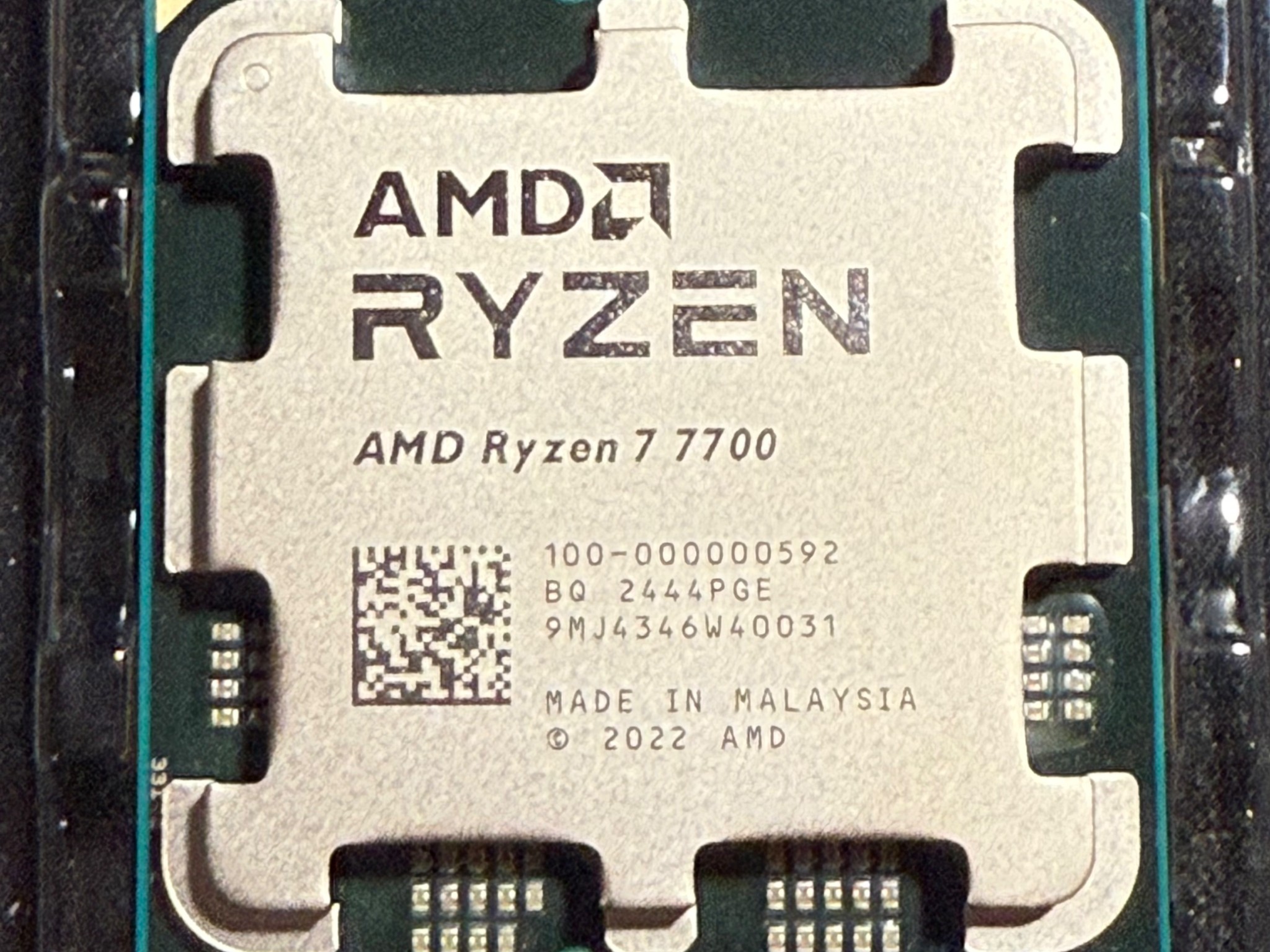 Ryzen 7 7700🔴8 Cores🔴16 Threads