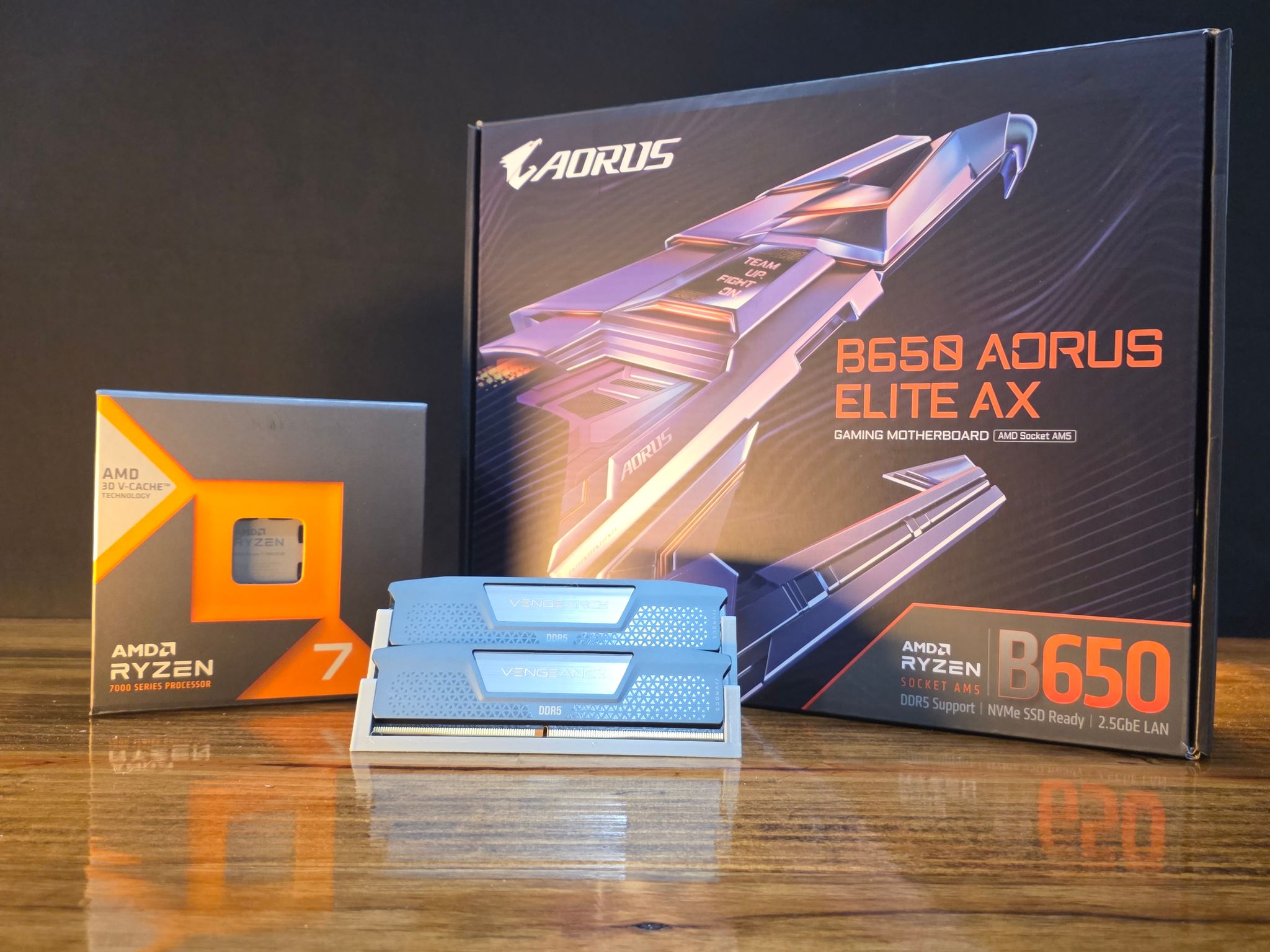 AM5 Combo — Ryzen 7 7800X3D + Gigabyte B650 Aorus Elite AX + 16GB DDR5-5200