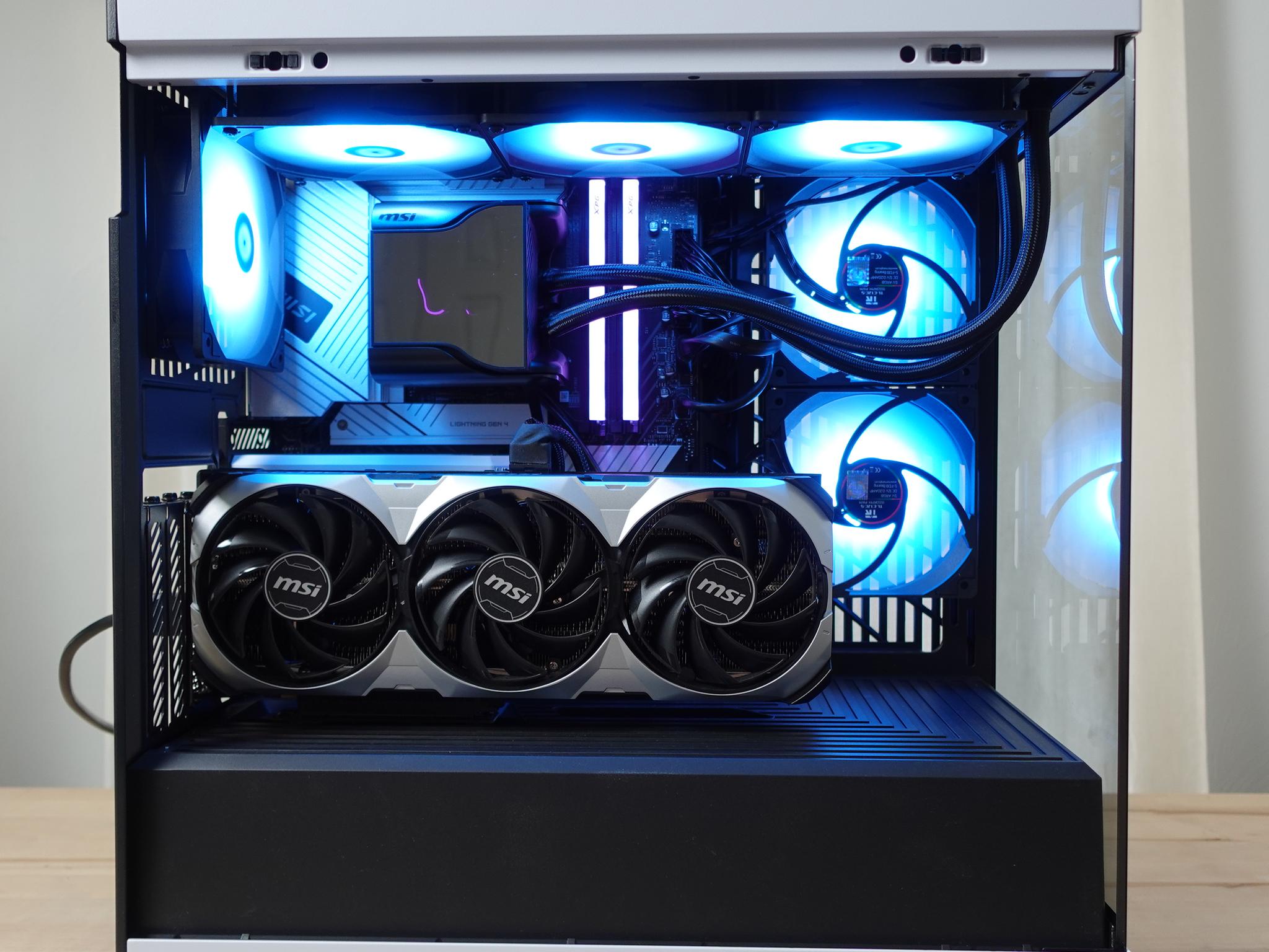 ECLIPSE ⚪️🔵 4070 Ti | Intel Core i5-14600KF | 32GB DDR5-6000 | 1TB NVMe SSD | Windows 11 Pro