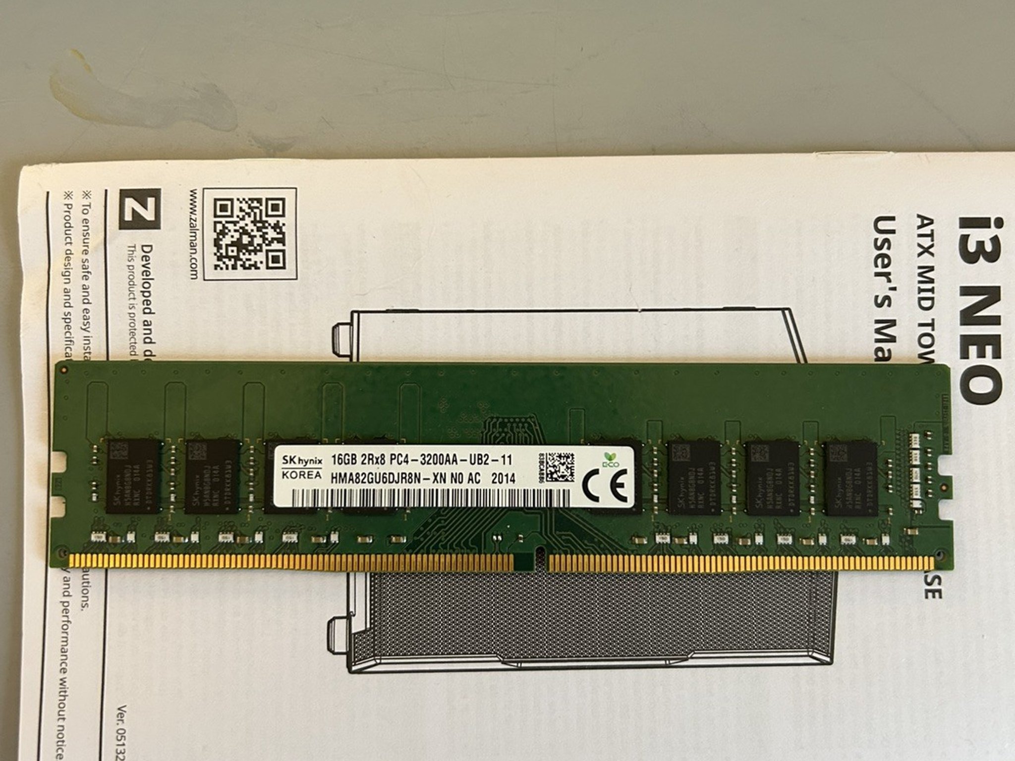 SK HYNIX 16GB DDR4 3200 MT/s SDRAM DIMM 2Rx8 HMA82GU6CJR8N-XN Desktop Memory