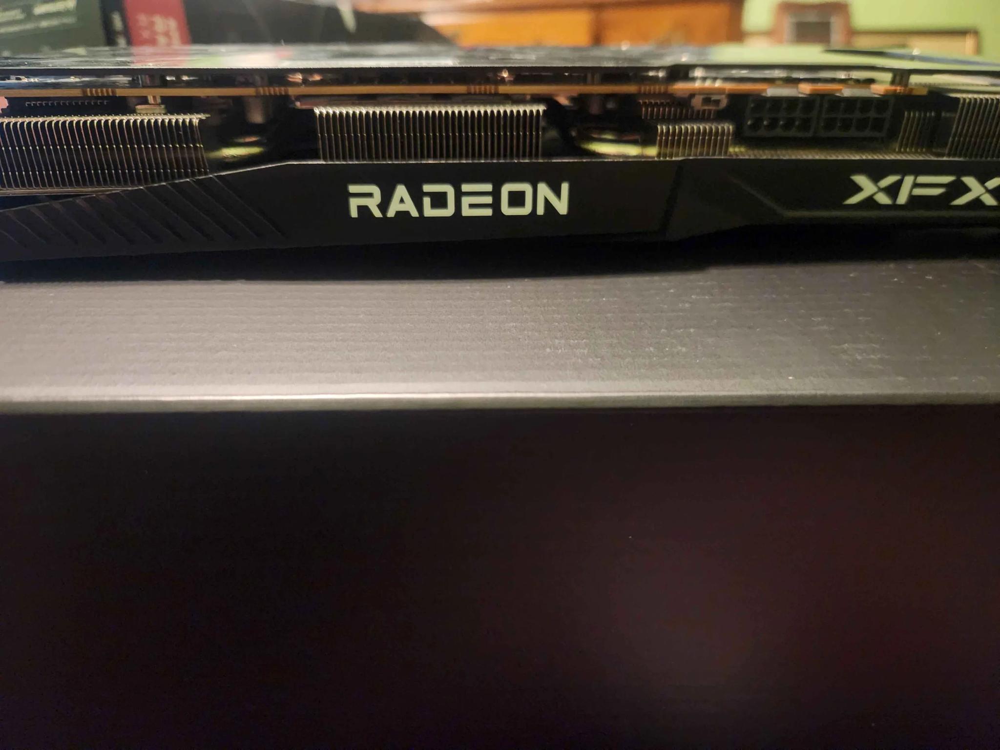 AMD Radeon RX 6700 XT