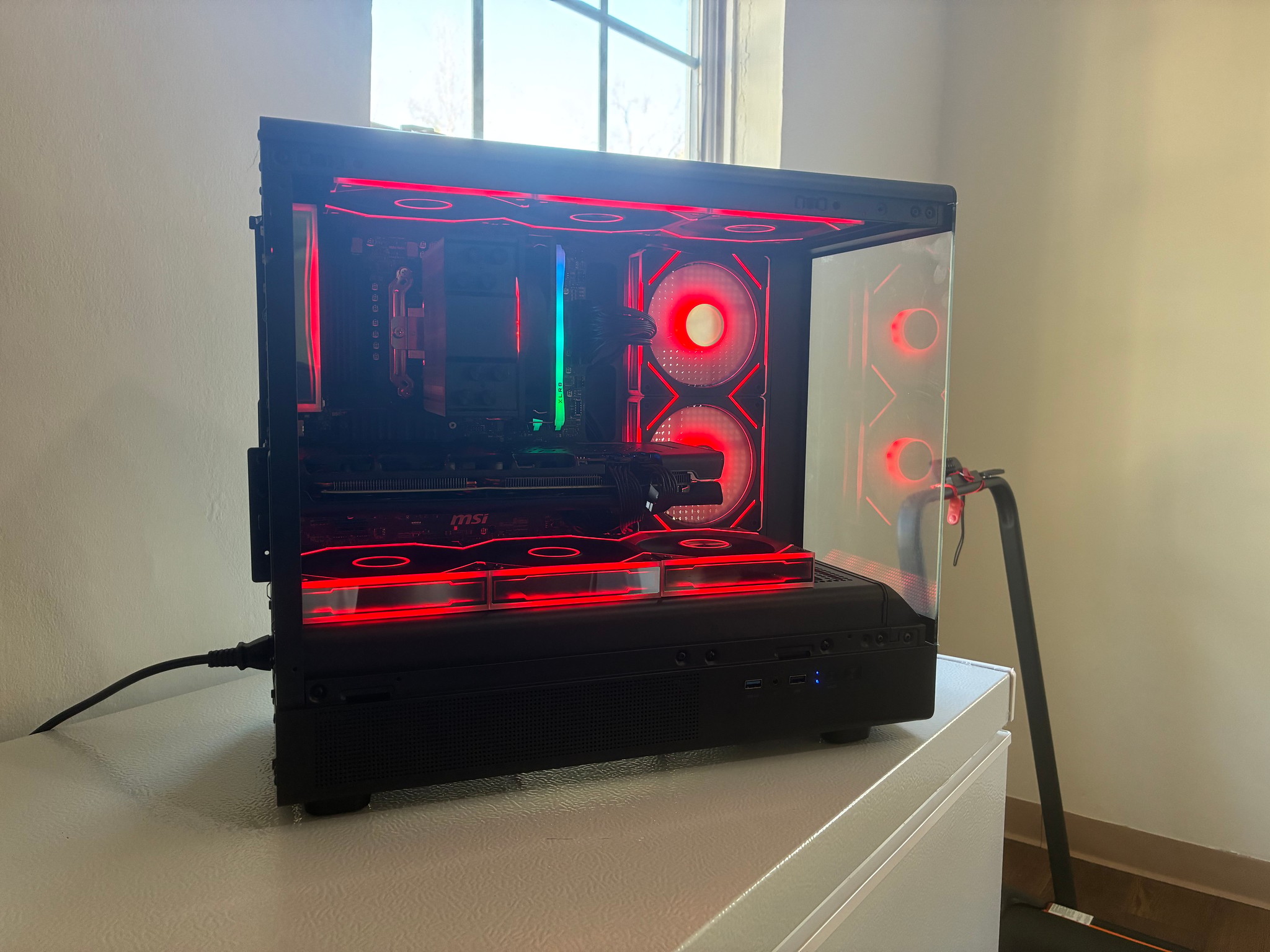 RX 5700 XT | Ryzen 5 5500 | 32GB DDR4 3600MHz | 1TB NVME SSD | 650W PSU Gaming PC