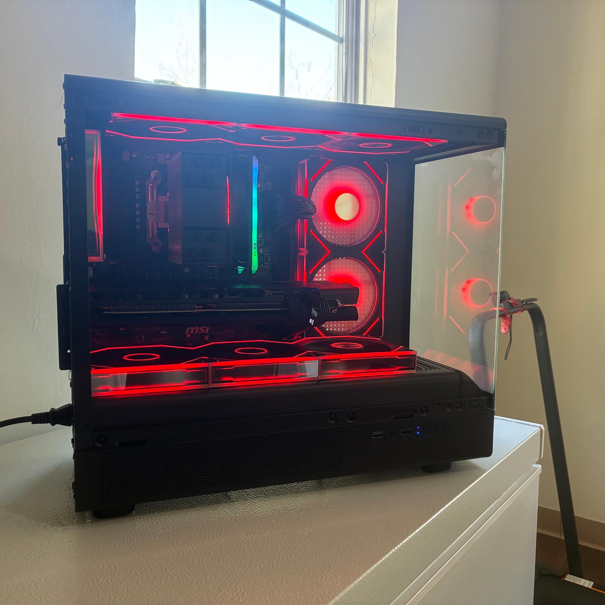RX 5700 XT | Ryzen 5 5500 | 32GB DDR4 3600MHz | 1TB NVME SSD | 650W PSU Gaming PC