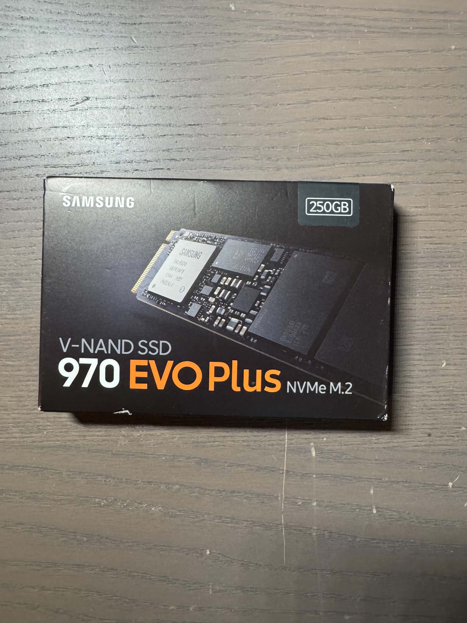 Samsung 970 EVO Plus SSD 250GB M.2 NVMe V-NAND SSD (MZ-V7S250B/AM)