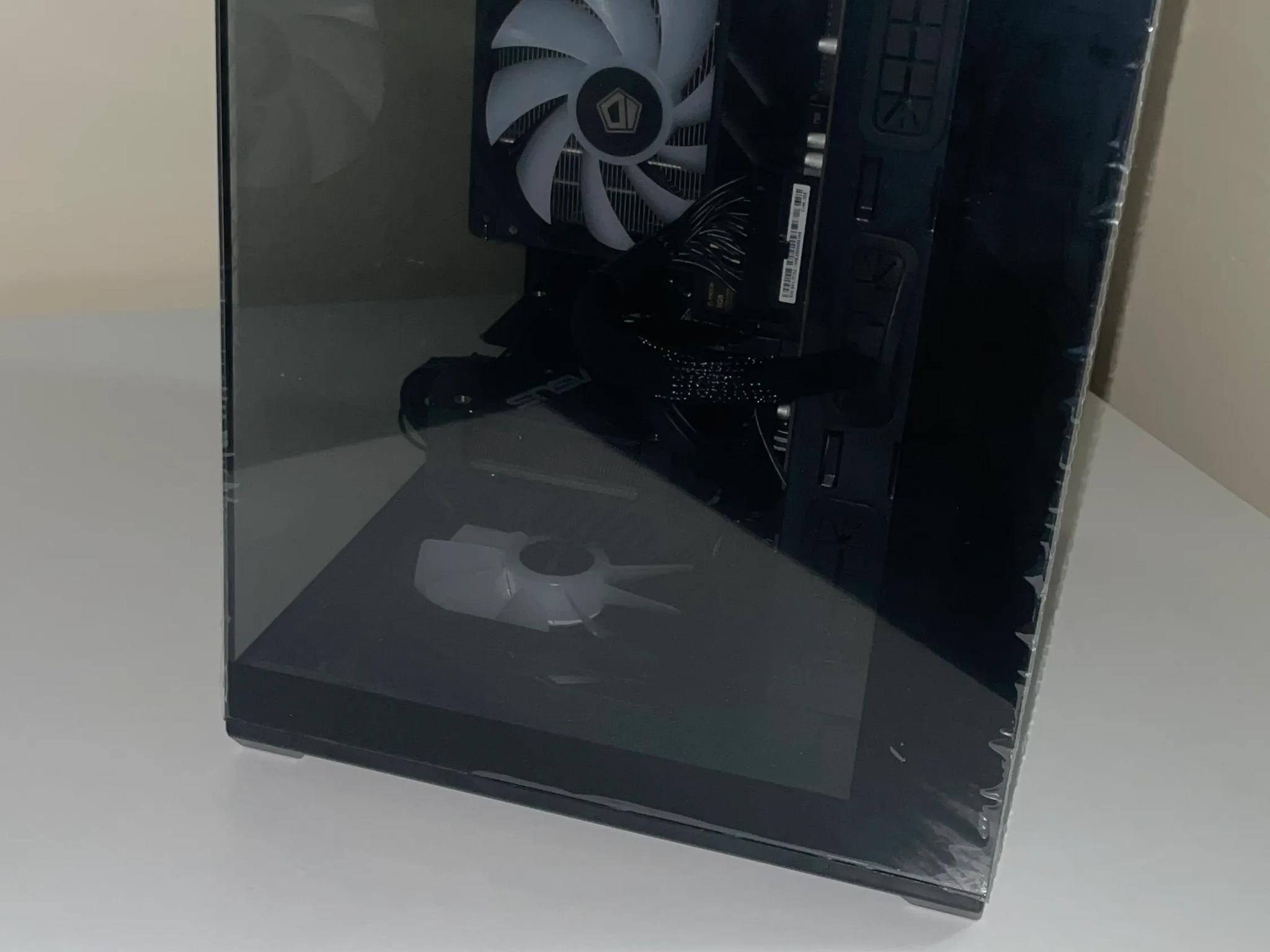 All-Black RGB Gaming PC – Ryzen 5 3600 / RX 6600