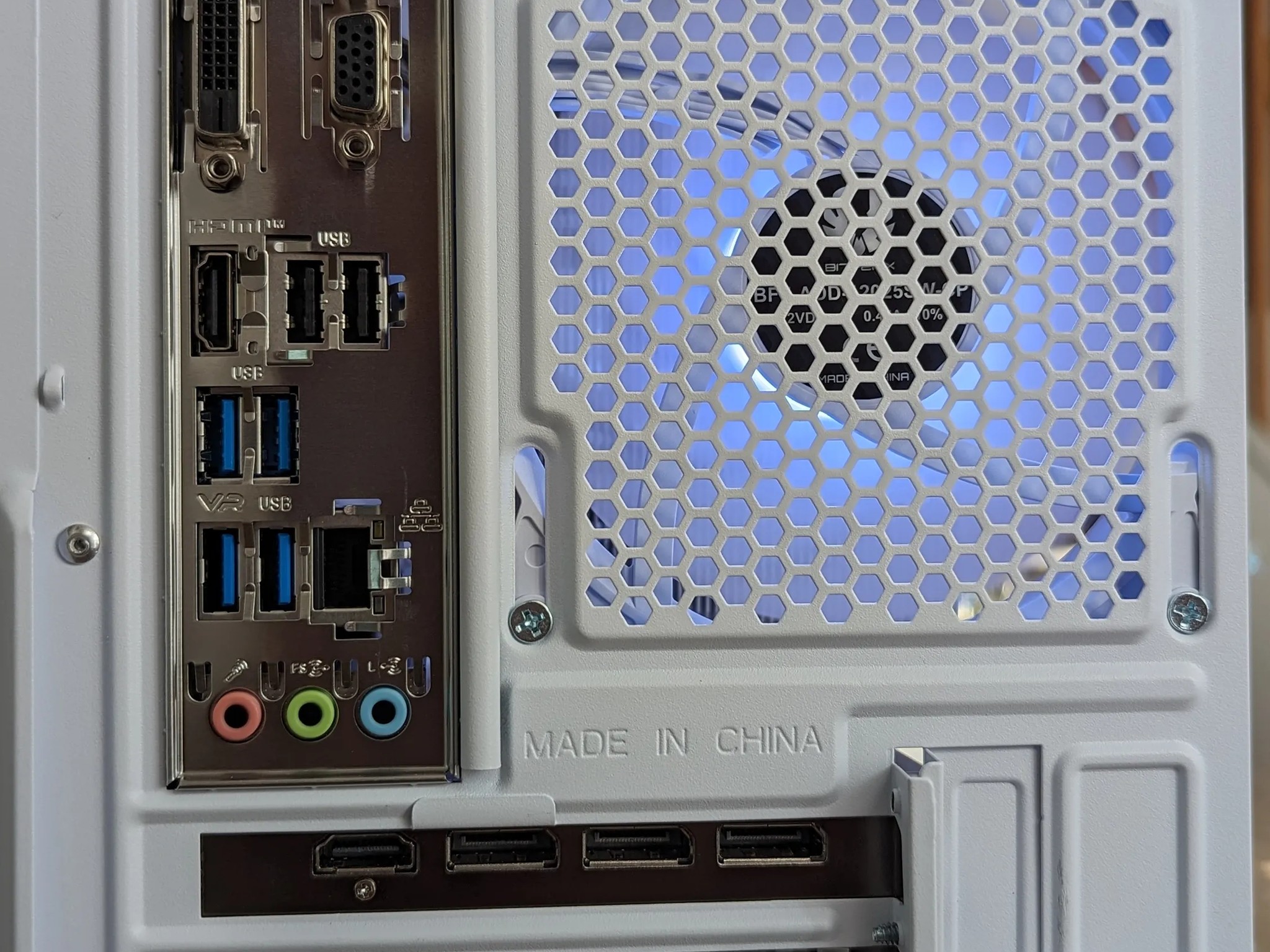 Ryzen 5 2600, RX 5500XT White Gaming/Streaming PC