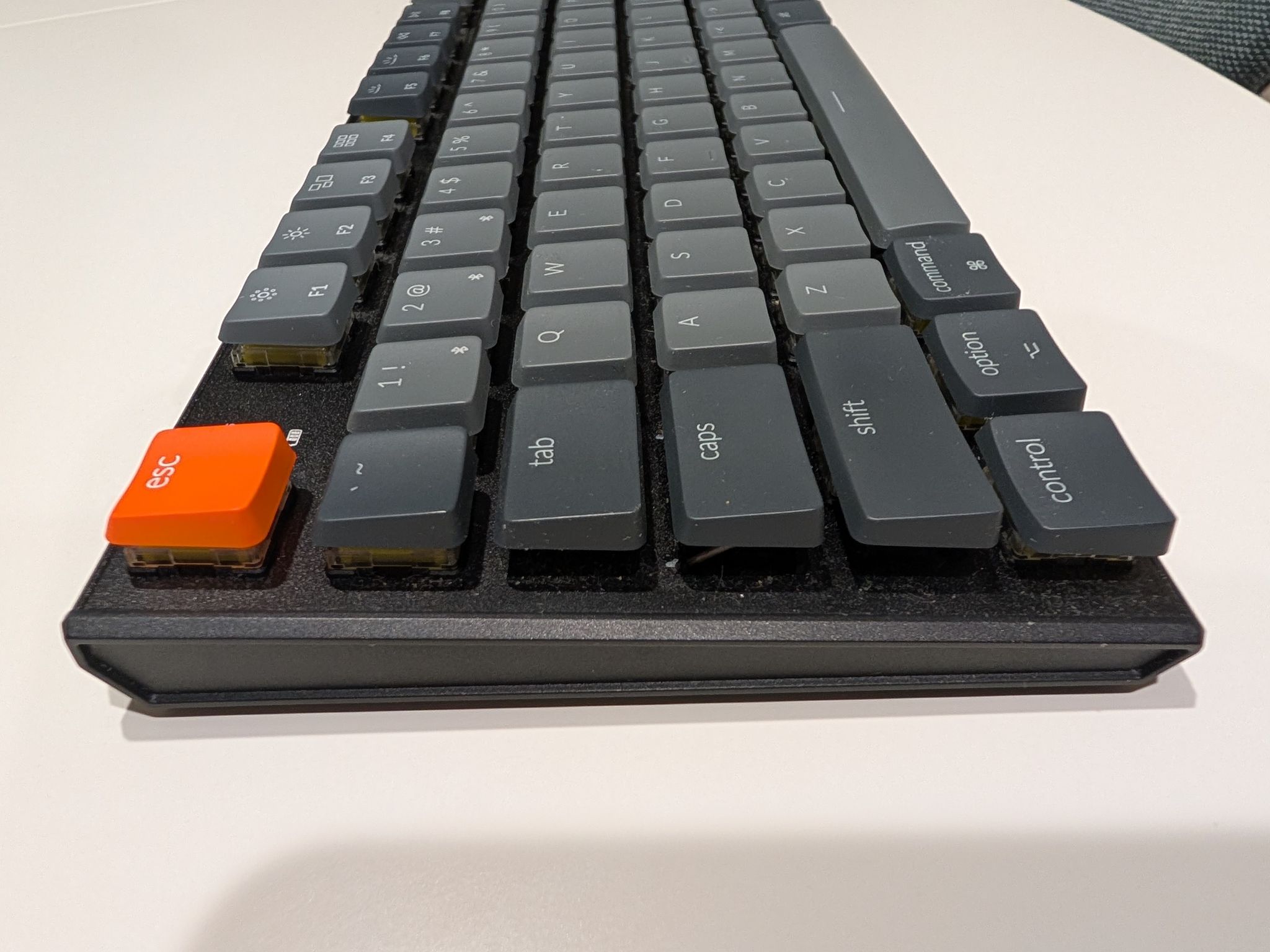 Keychron K1 Bluetooth Mechanical Keyboard Ultra-Slim Tenkeyless Optical Banana Switches
