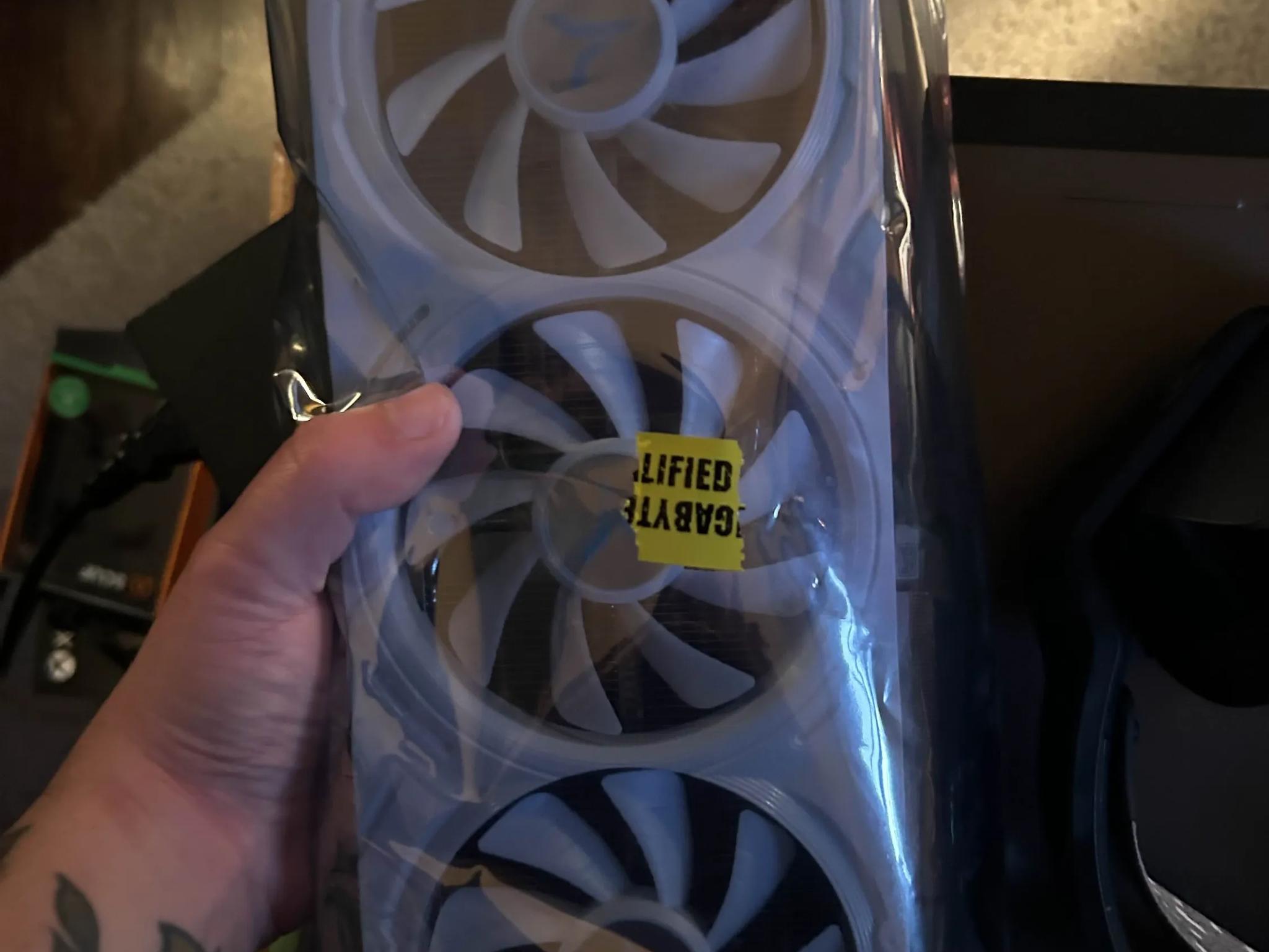 For Sale! AMD 7700xt lightly used