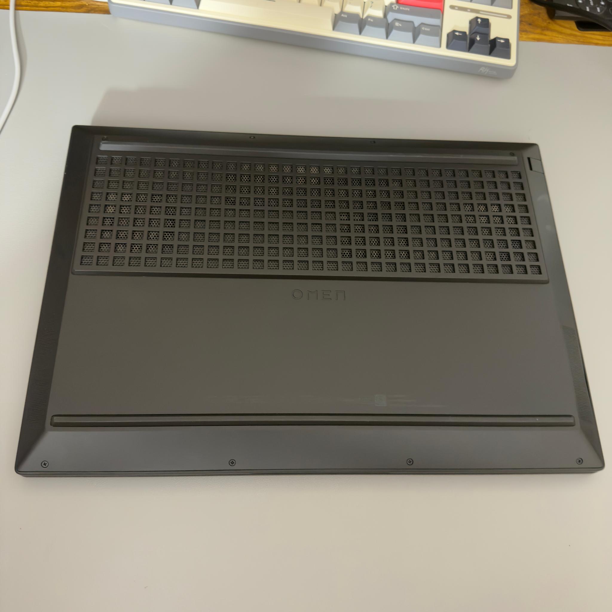 HP Omen 16