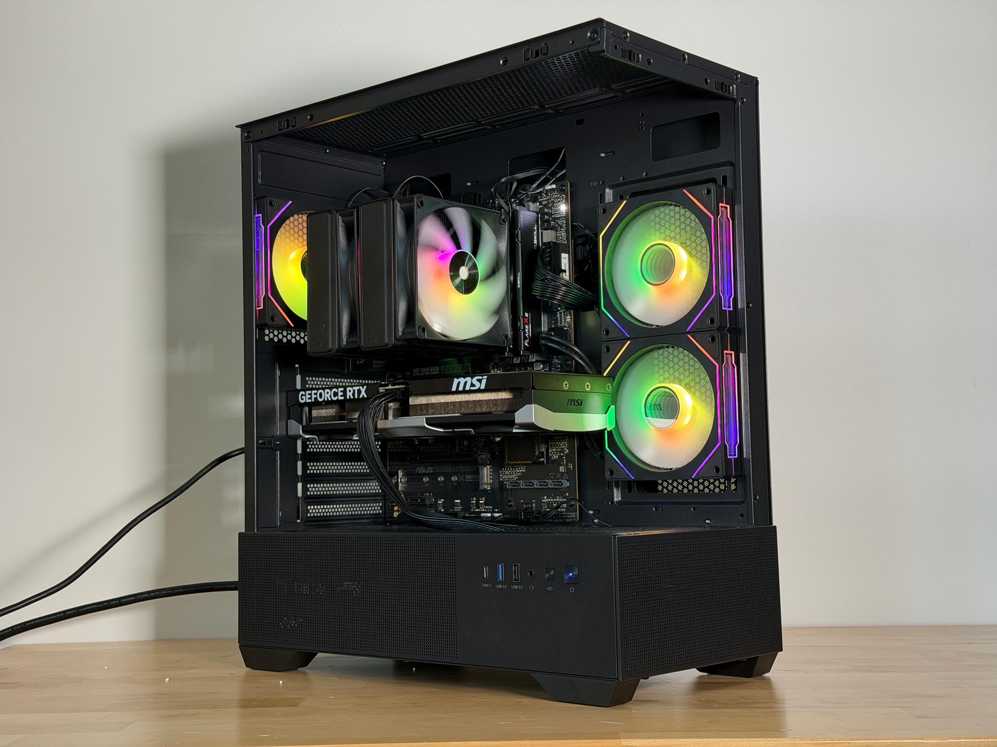 RTX 5070 Ryzen 7 9700x Gaming PC