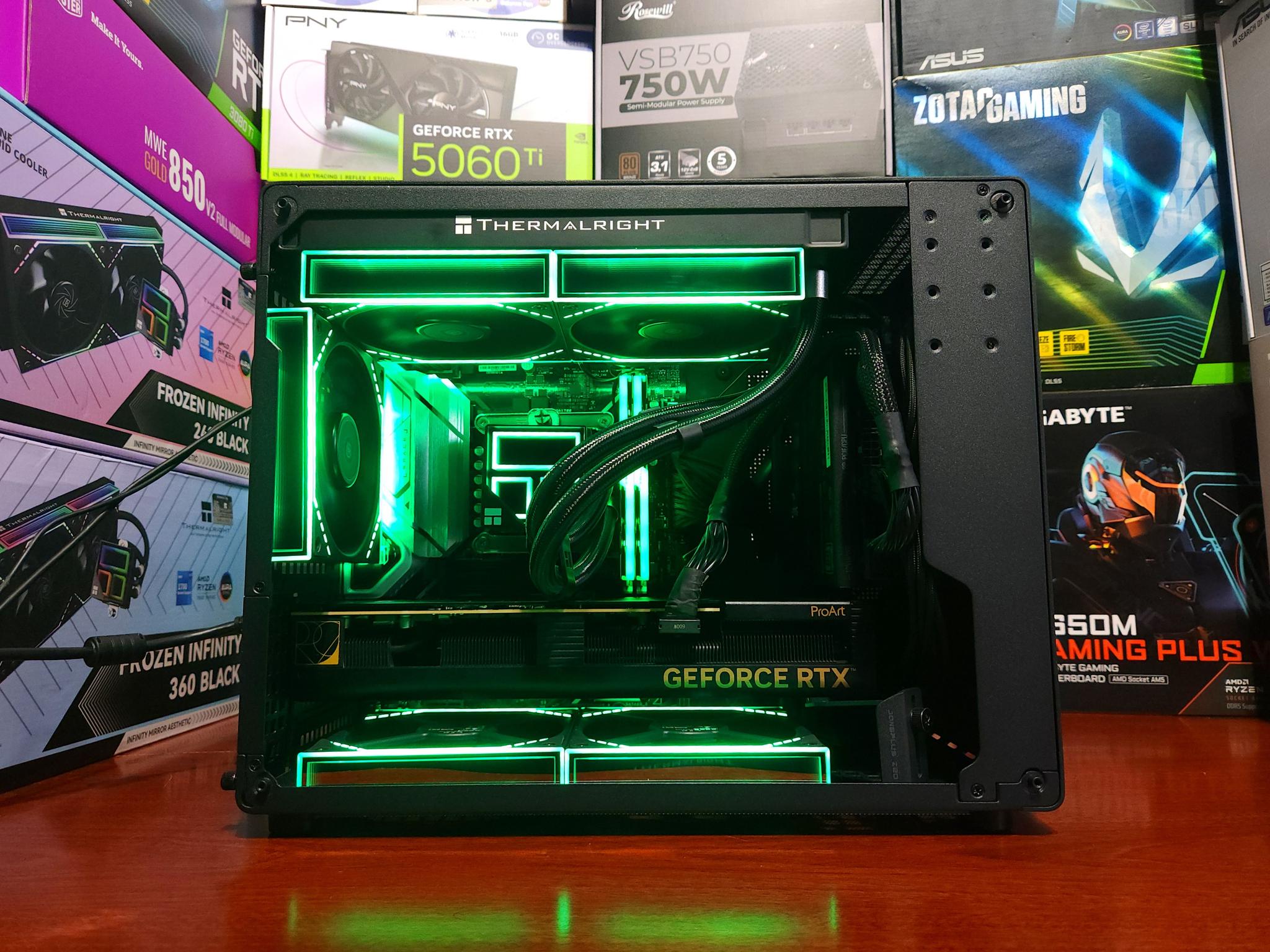 RTX 4070 TI SUPER 16GB | Intel i5-13600KF | 32GB DDR4 3600MTs | 2 TB NVME | 1100W | WIFI & BT | AIO
