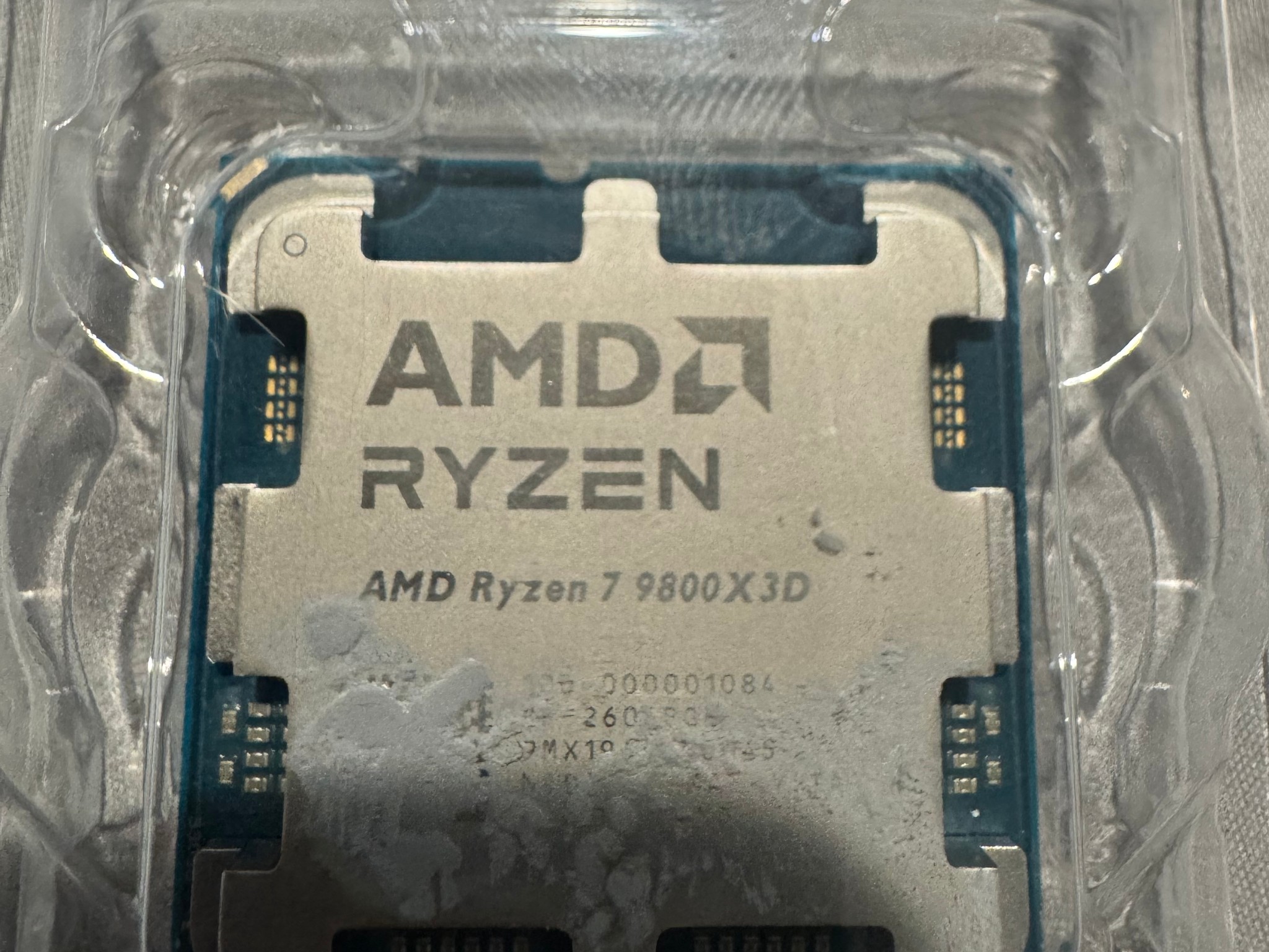 AMD Ryzen 7 9800X3D