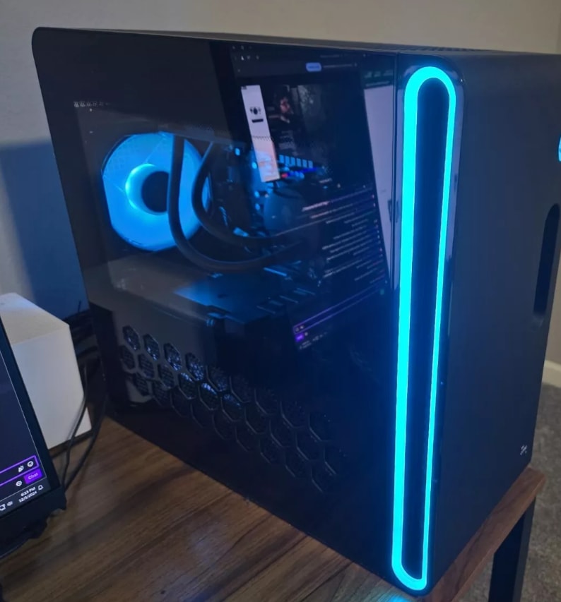 Alienware Aurora R16 Gaming \Intel Core i9-13900F\32GB DDR5\RTX 4070 | Jawa