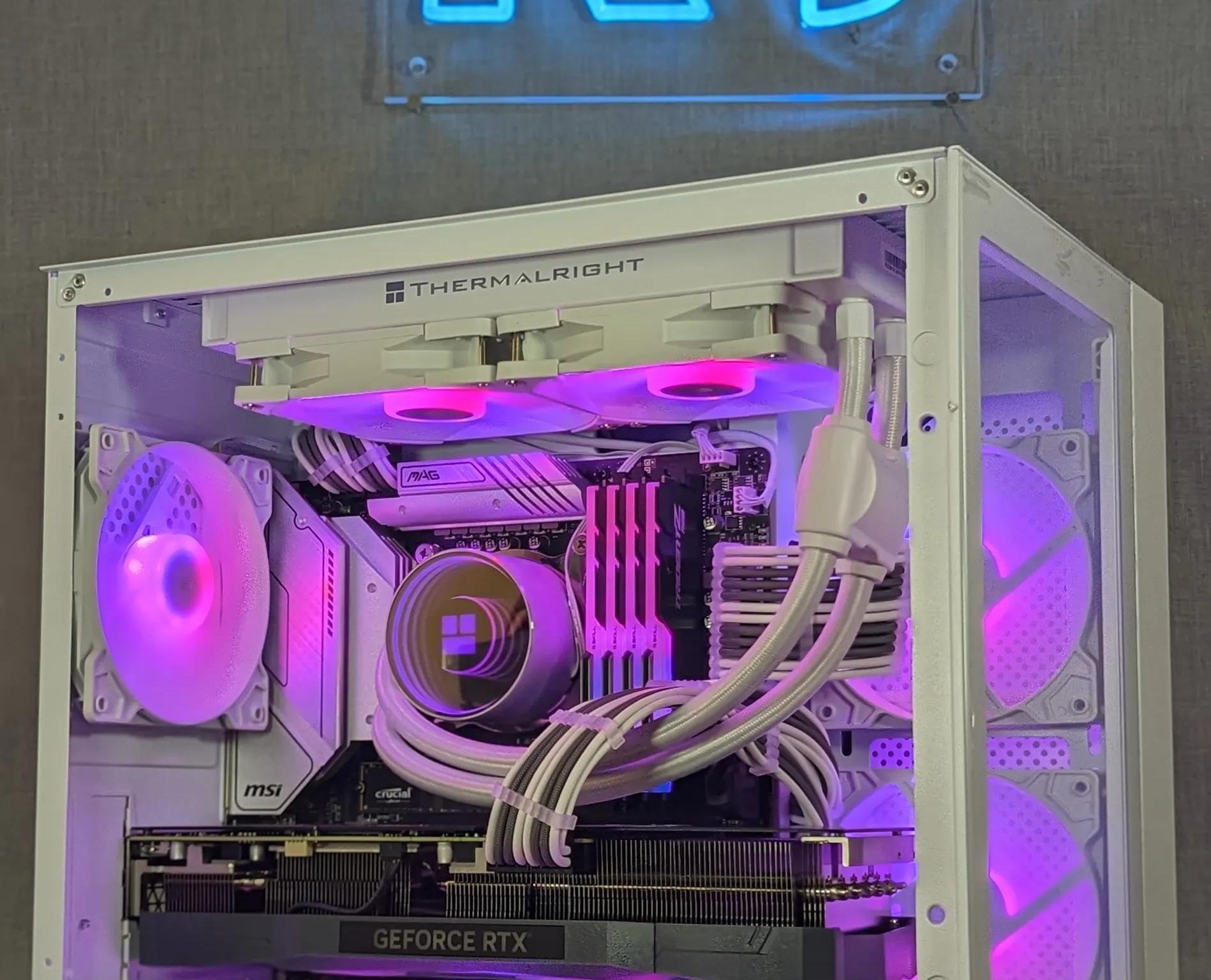 RTX 3070ti // i7 12700K // 32GB 3600Mhz RAM // 2TB NVMe SSD // WiFi