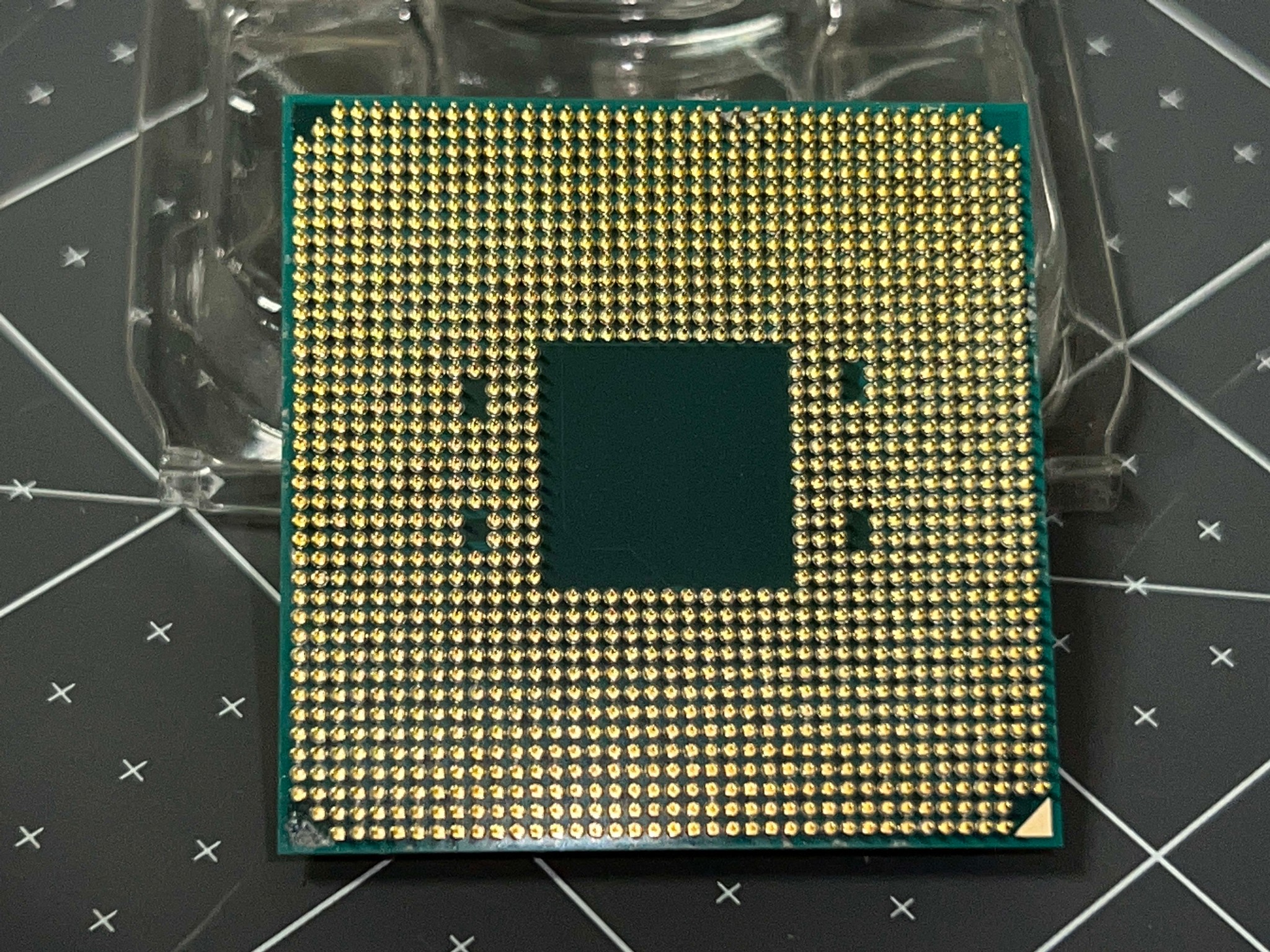 AMD Ryzen 5 1600 3.2 GHz 6-Core / 12 Thread Processor
