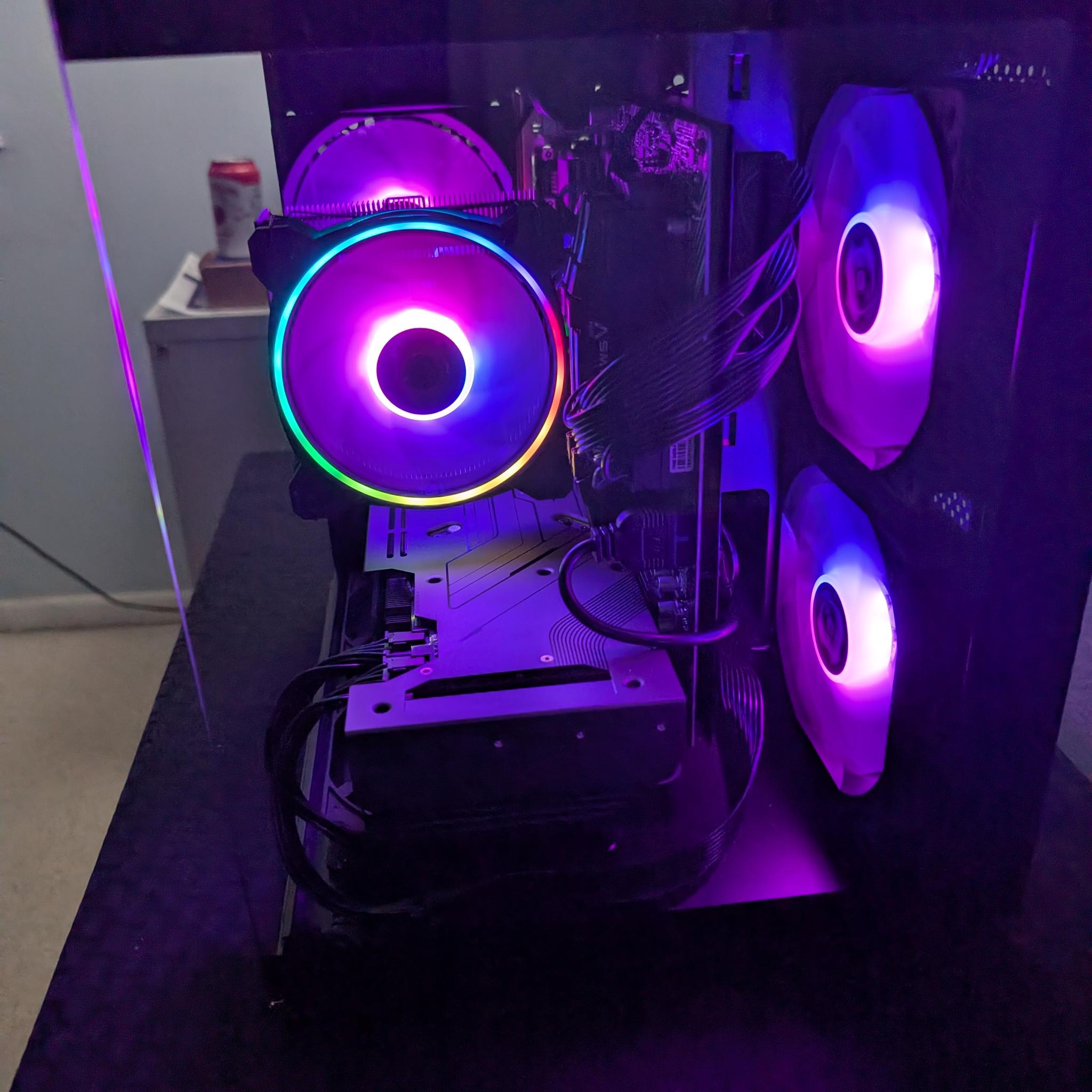 Cube Compact Gaming PC RX 7800XT 16GBvram- Ryzen 7 3700x-16GB DDR4 3200-1 TB NVME Gen 4